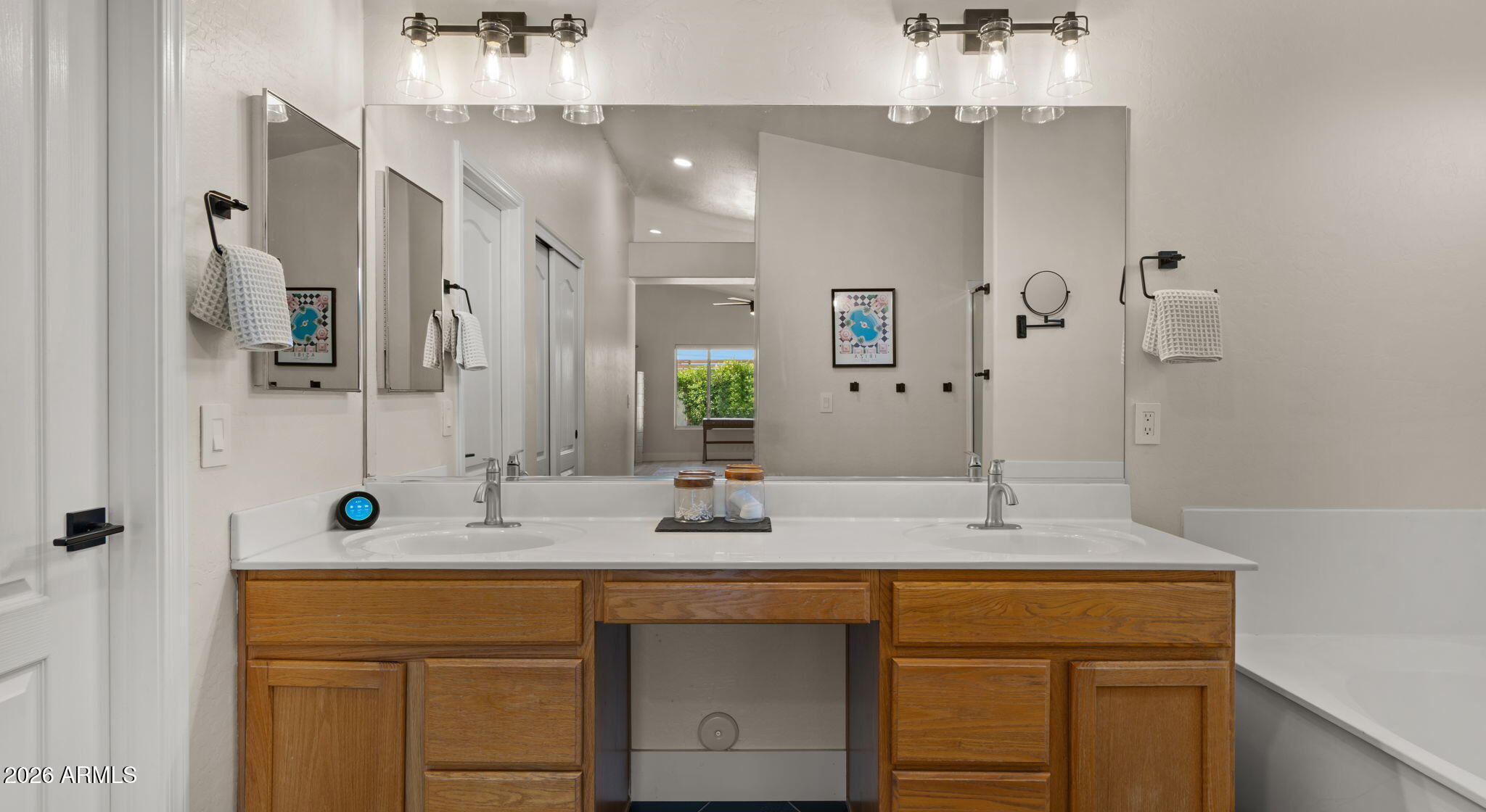 BRENTWOOD - Residential