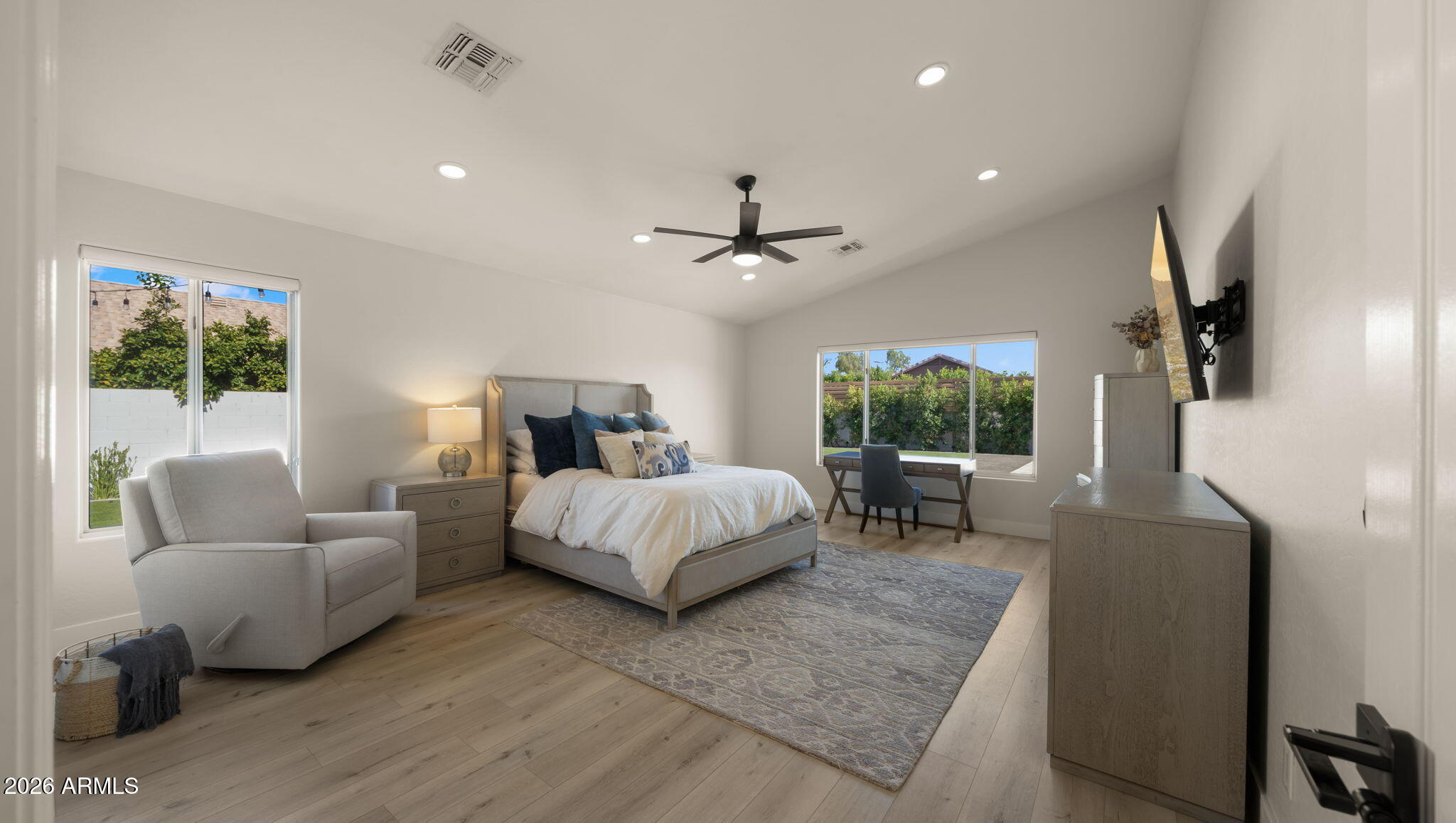BRENTWOOD - Residential