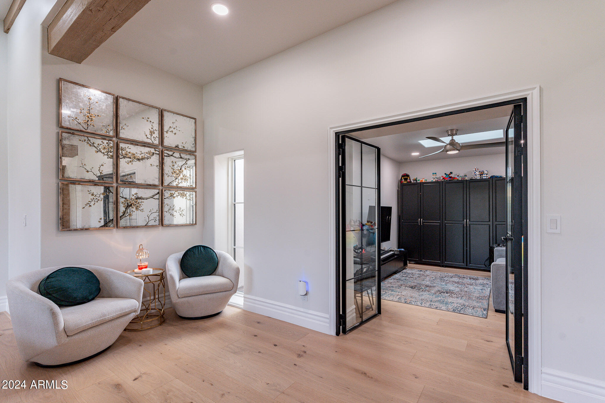 EQUESTRIAN MANOR UNIT 2 AMD - Residential