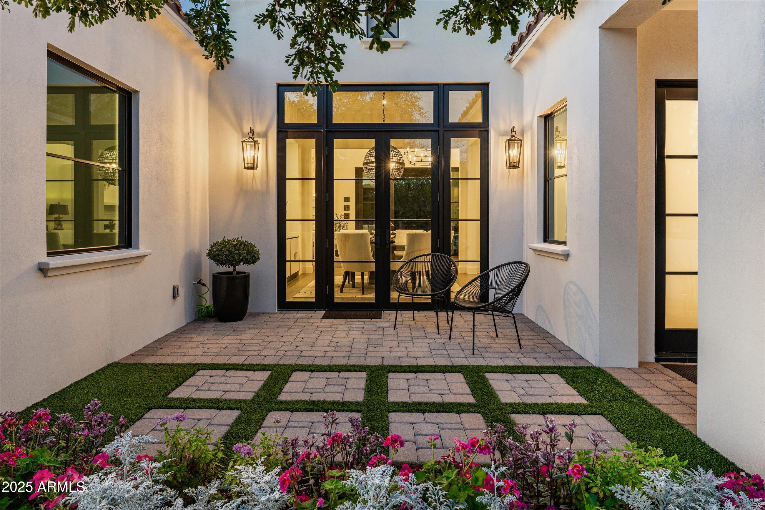 PALO VIENTO 2 - Residential