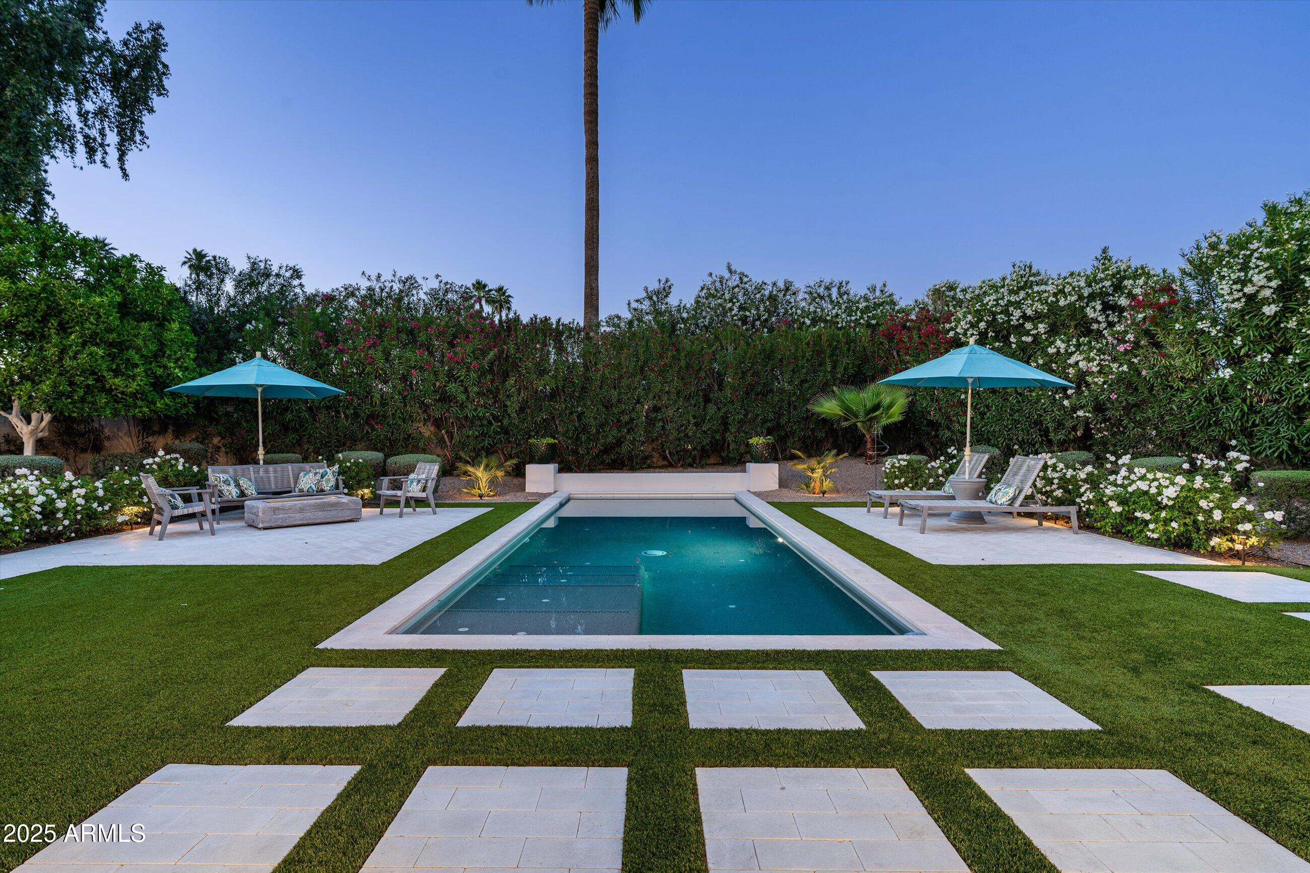 PALO VIENTO 2 - Residential