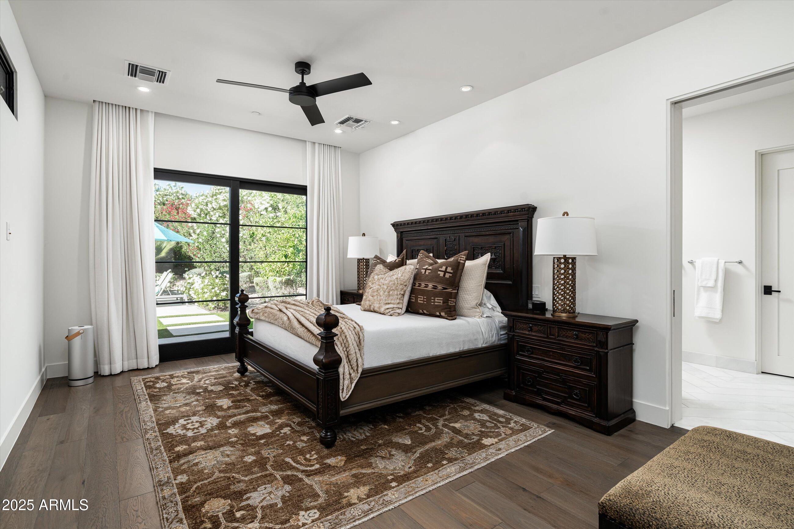 PALO VIENTO 2 - Residential