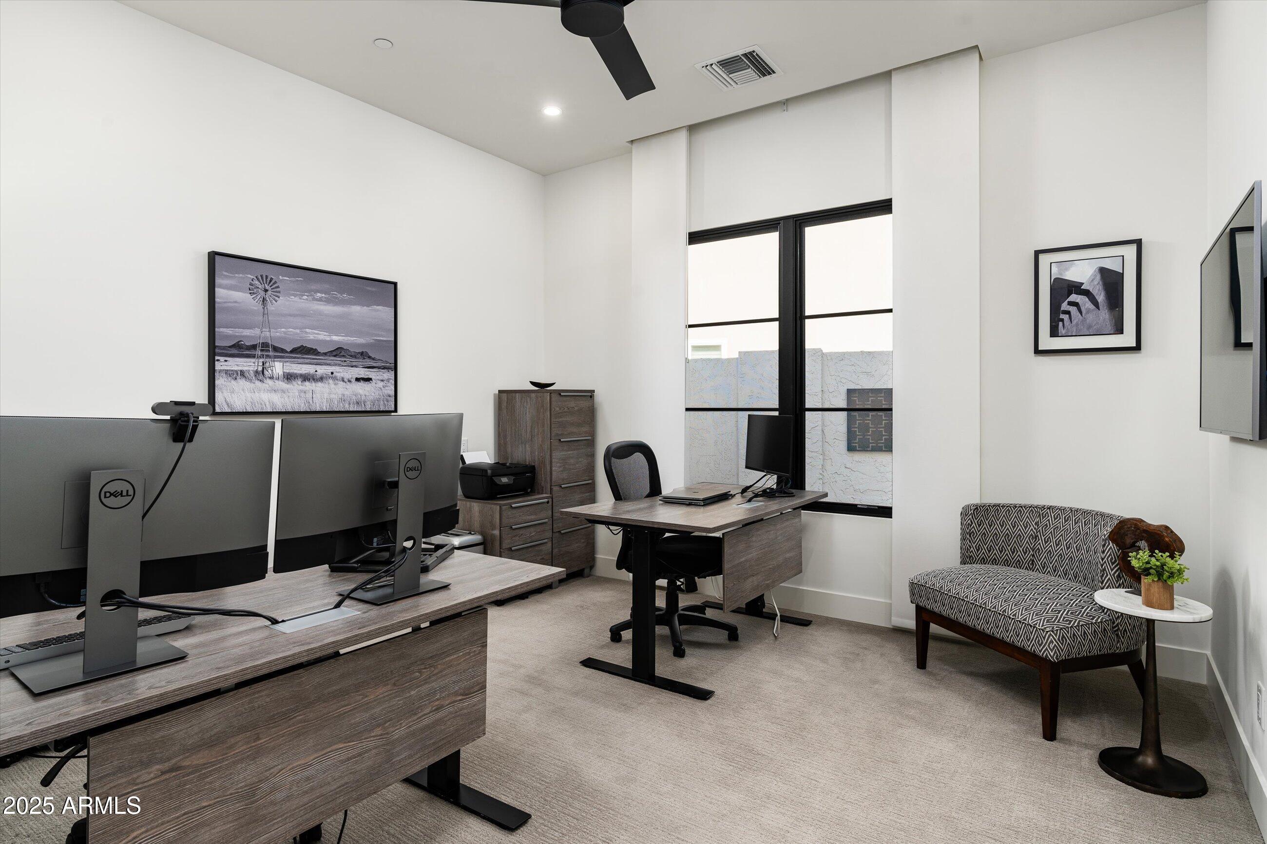 PALO VIENTO 2 - Residential