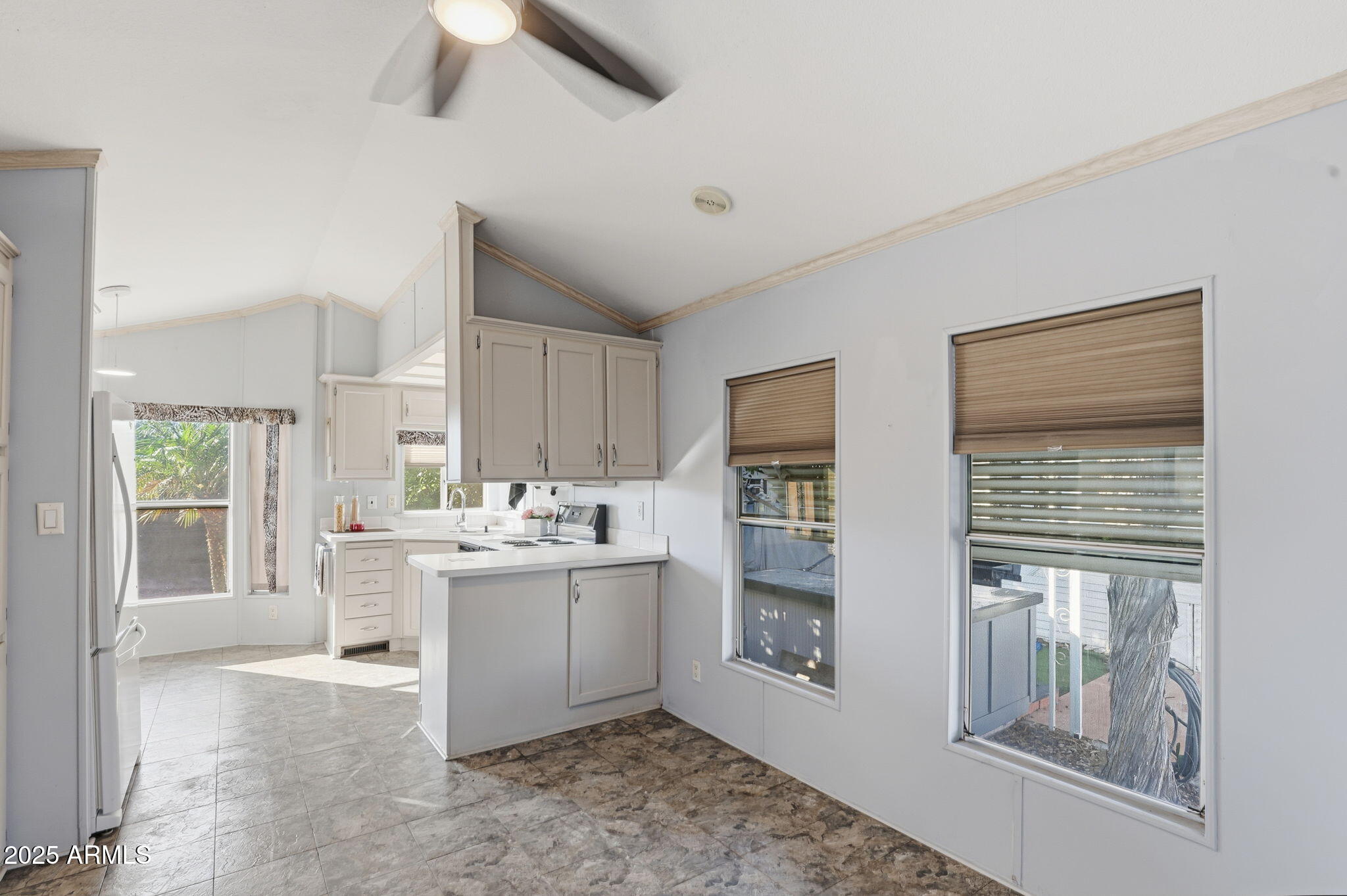 PUEBLO EL MIRAGE RV RESORT - Residential