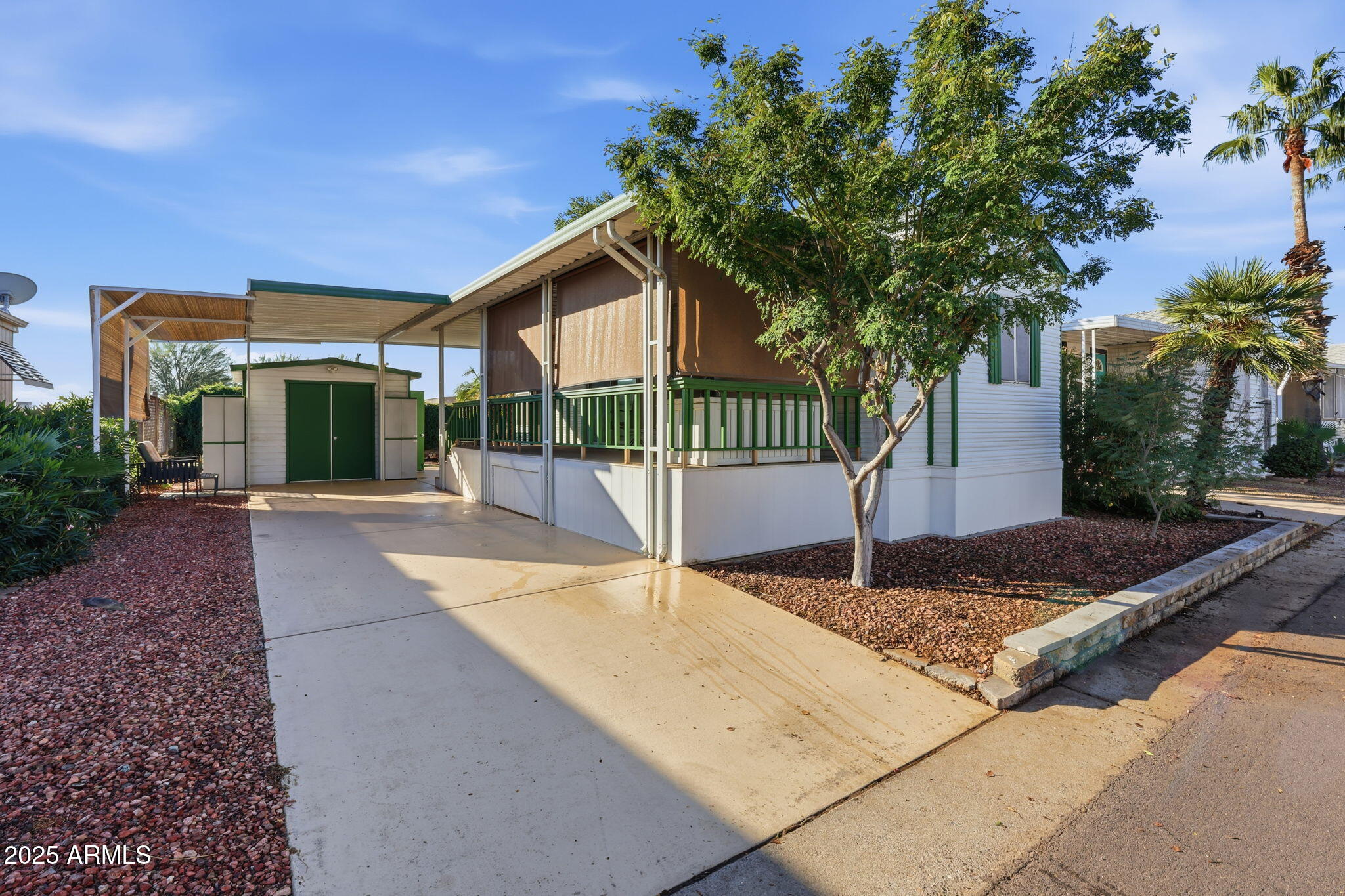 PUEBLO EL MIRAGE RV RESORT - Residential