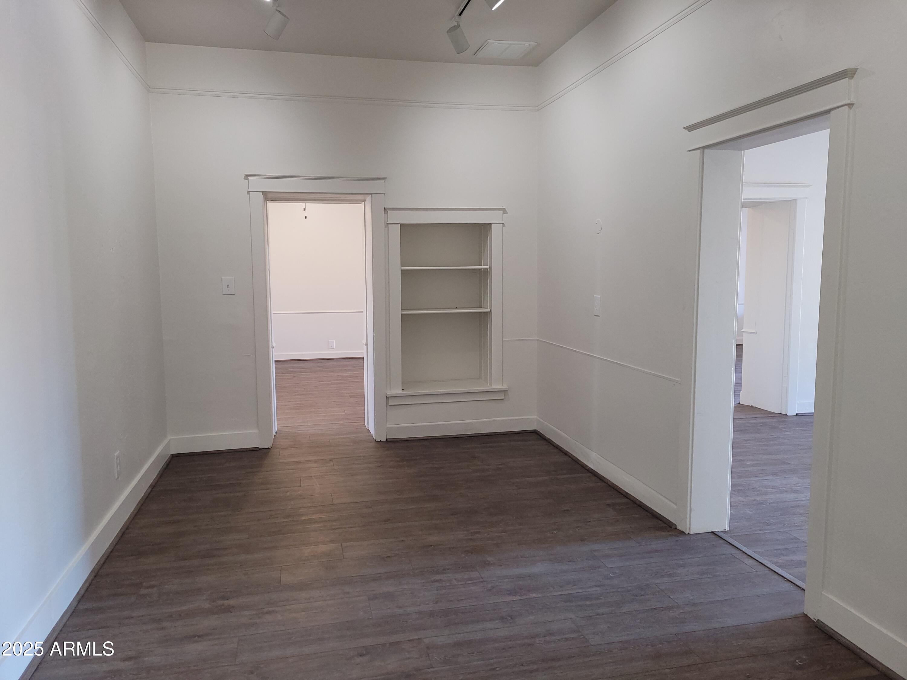 WICKENBURG - Commercial Sale