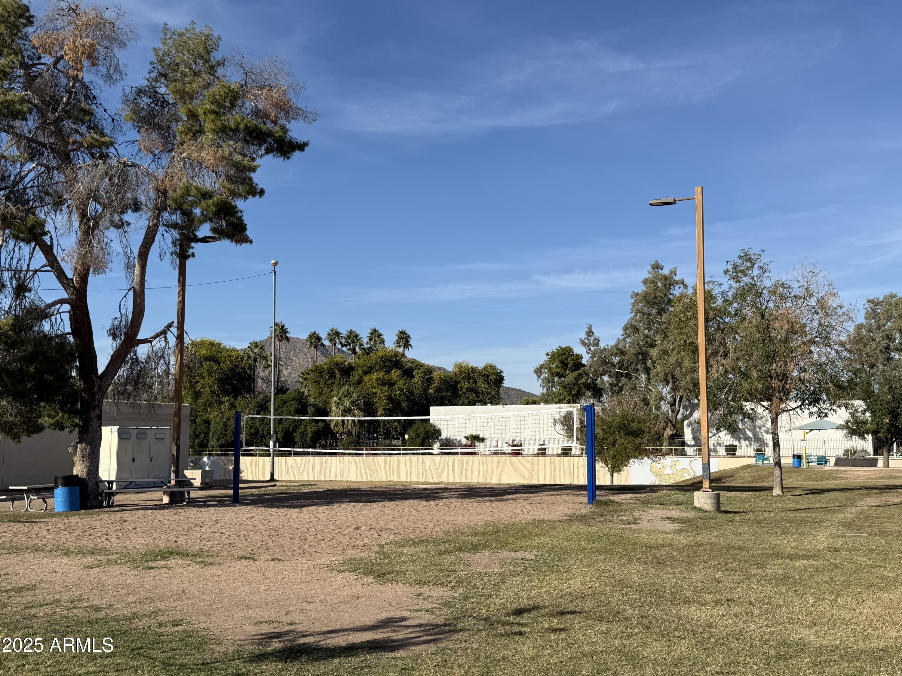 IMPERIAL MANOR - Residential Income