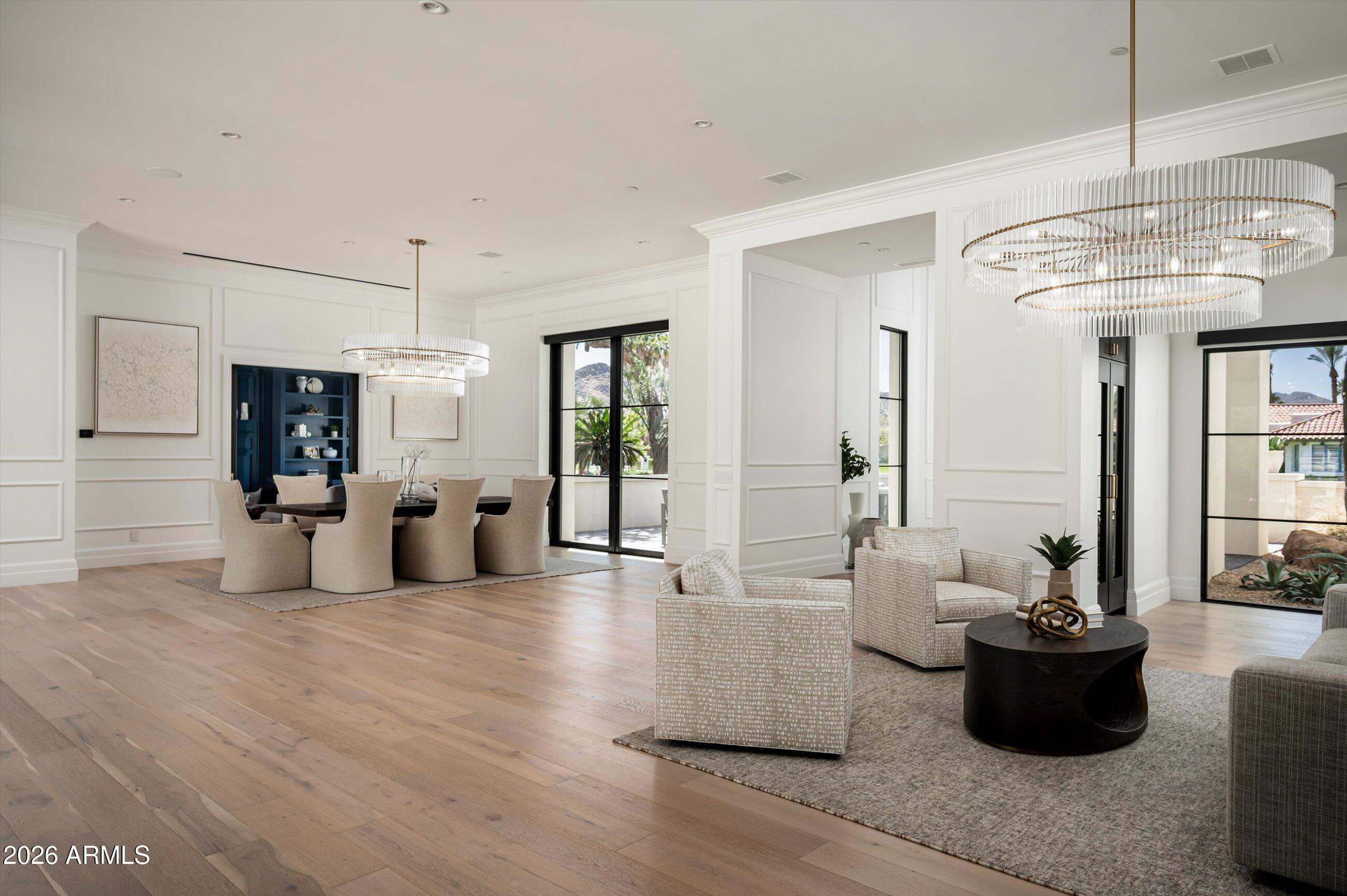 CAMELBACK COUNTRY ESTATES - Residential