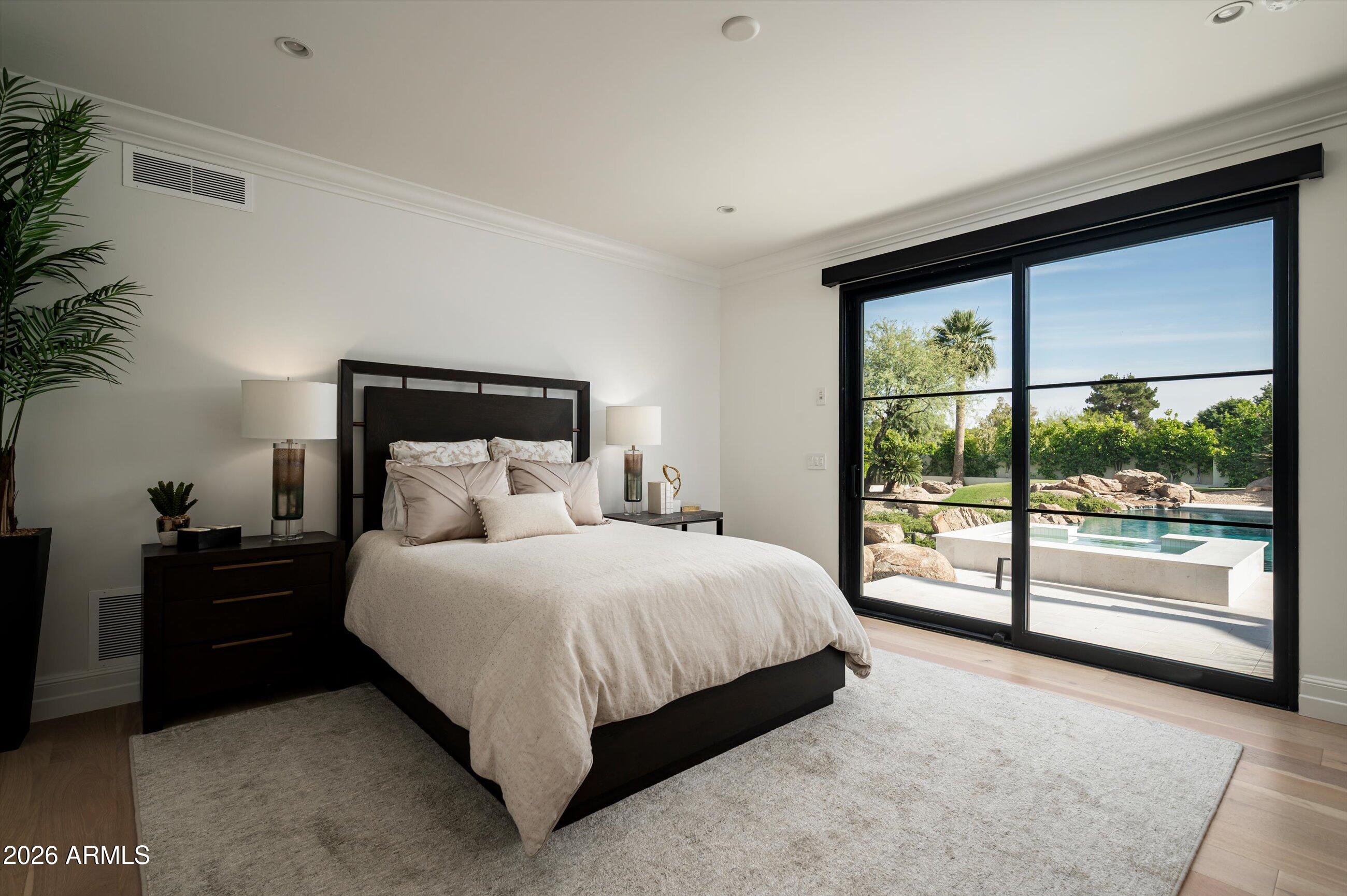 CAMELBACK COUNTRY ESTATES - Residential