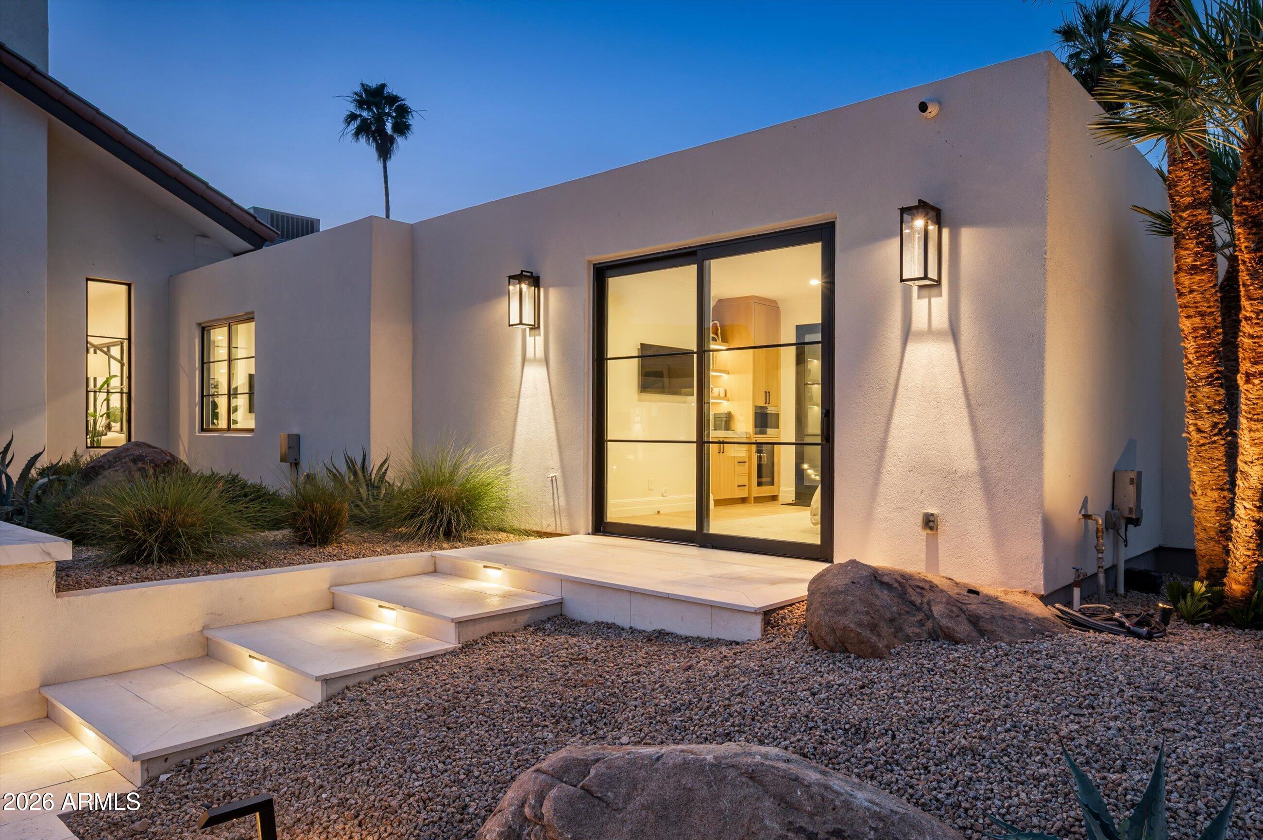 CAMELBACK COUNTRY ESTATES - Residential