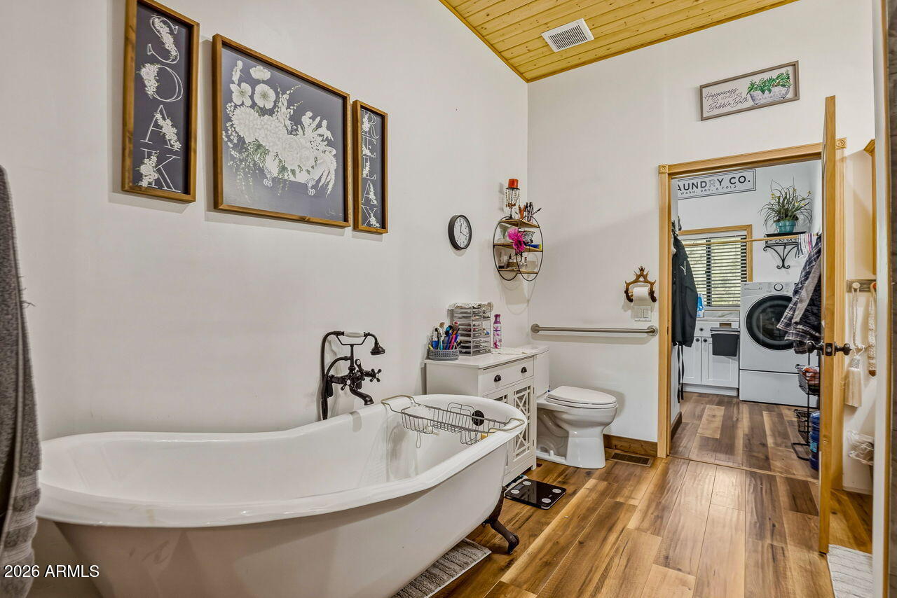TAMARRON PINES PHASE 4 - Residential