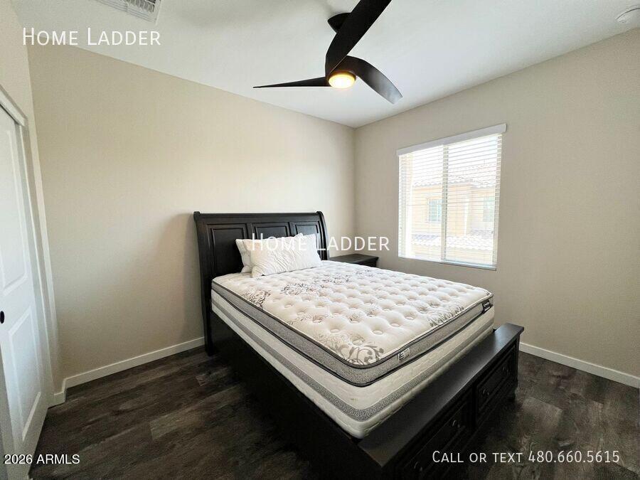 MOSAIC AT LAYTON LAKES - Residential
