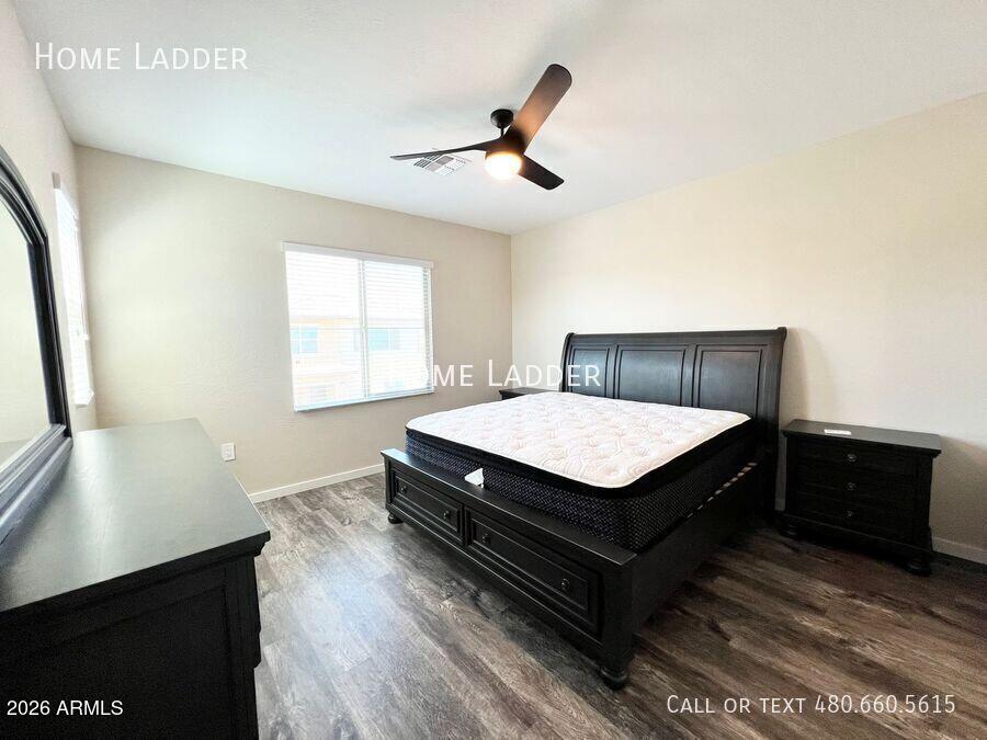 MOSAIC AT LAYTON LAKES - Residential