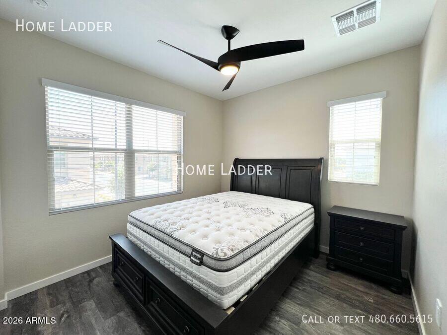 MOSAIC AT LAYTON LAKES - Residential