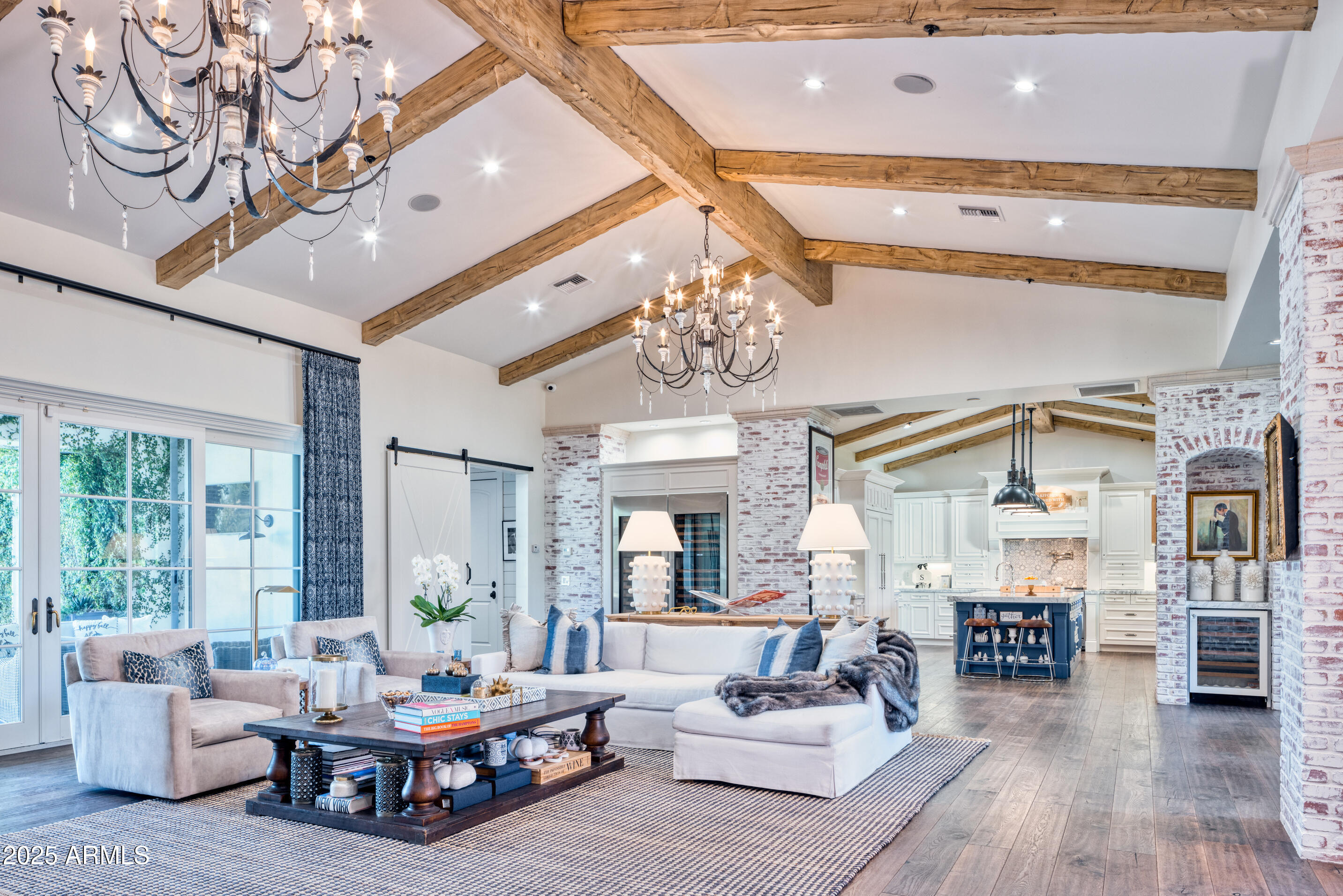 ARCADIA VISTA NO 3 - Residential