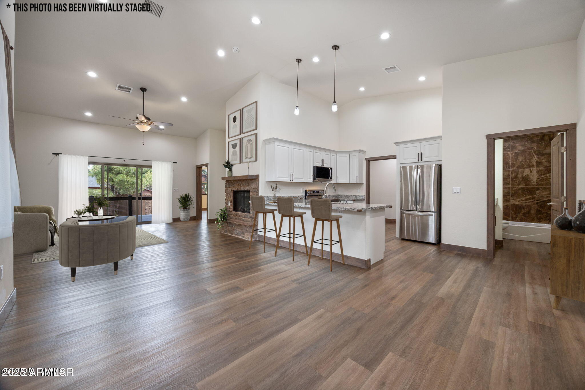 THE RETREAT VILLAS AT BISON CROSSING - Residential