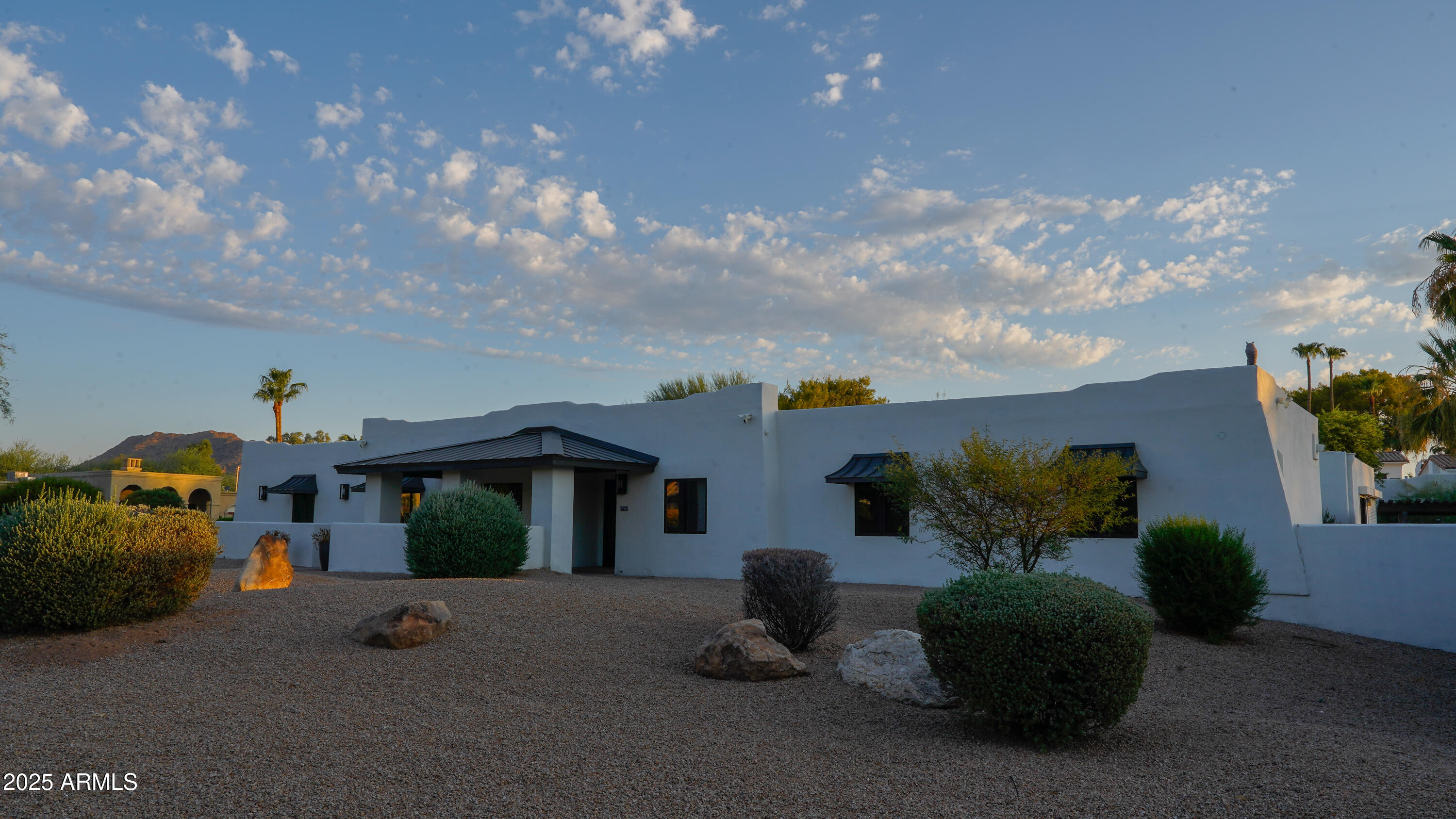 DESERT ARROYOS - Residential