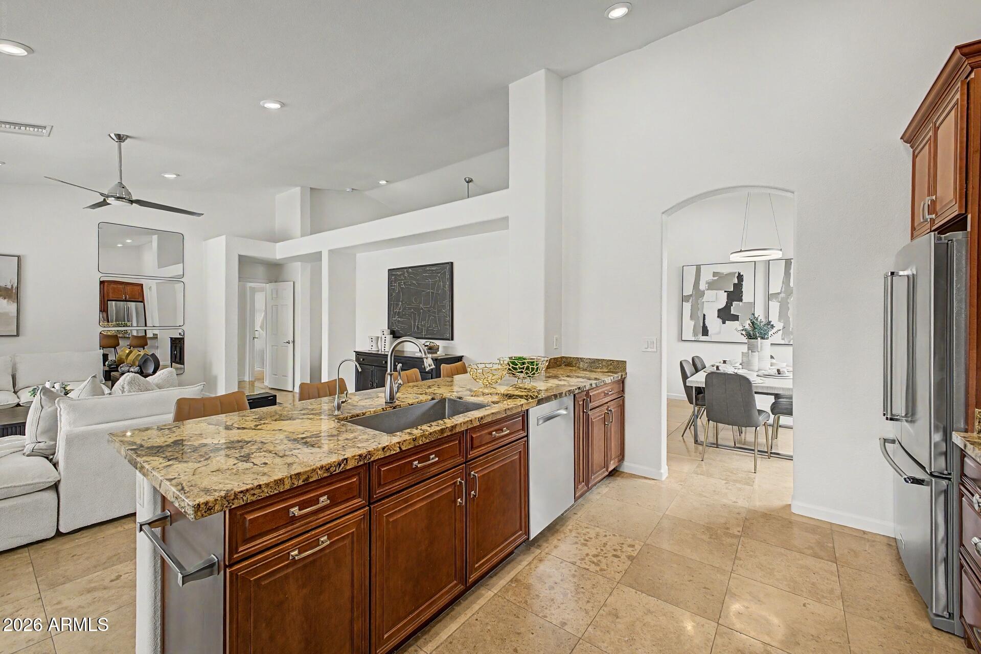OAKWOOD LAKES - Residential