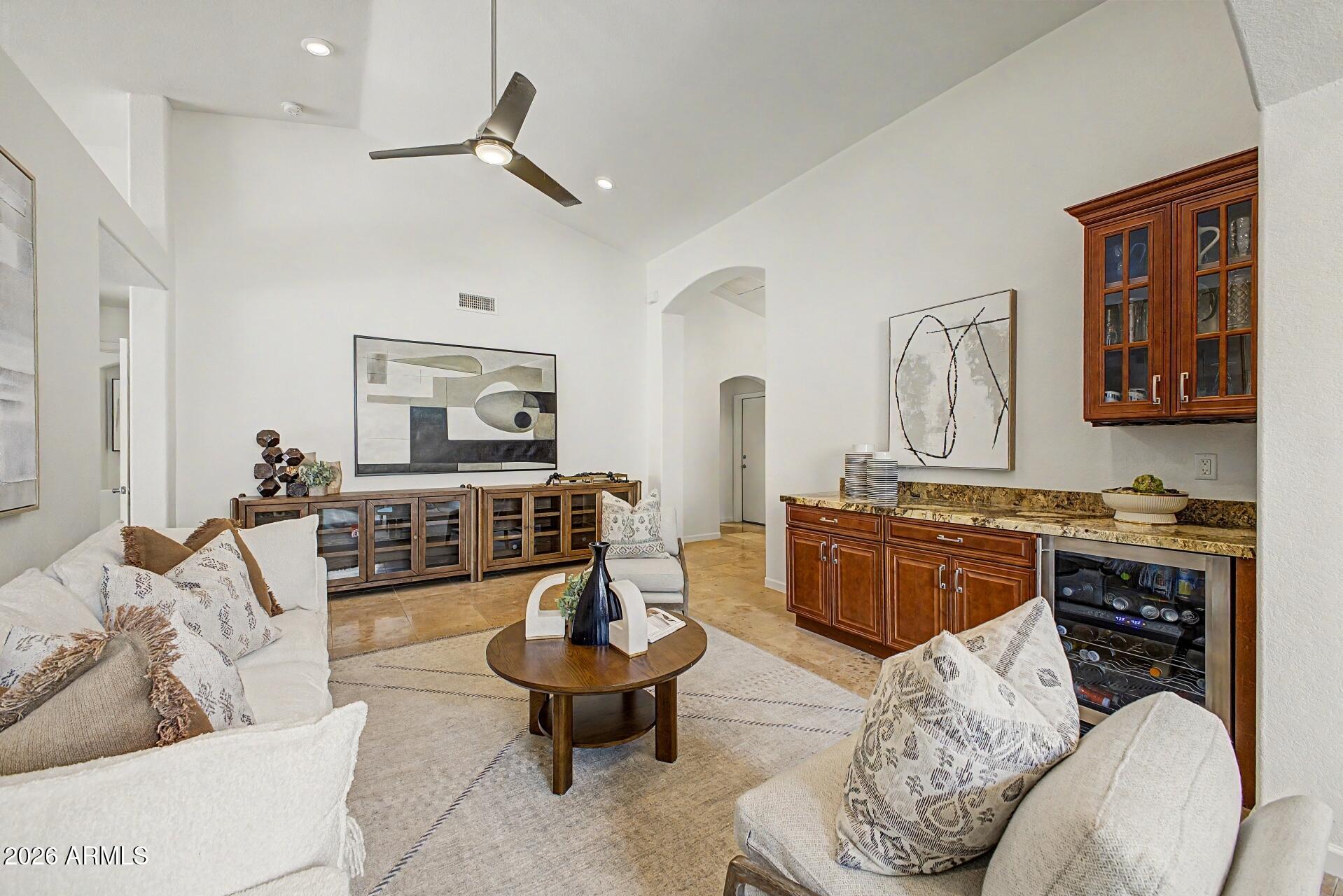 OAKWOOD LAKES - Residential