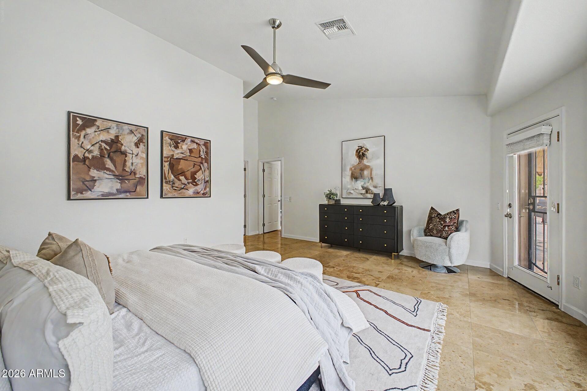 OAKWOOD LAKES - Residential