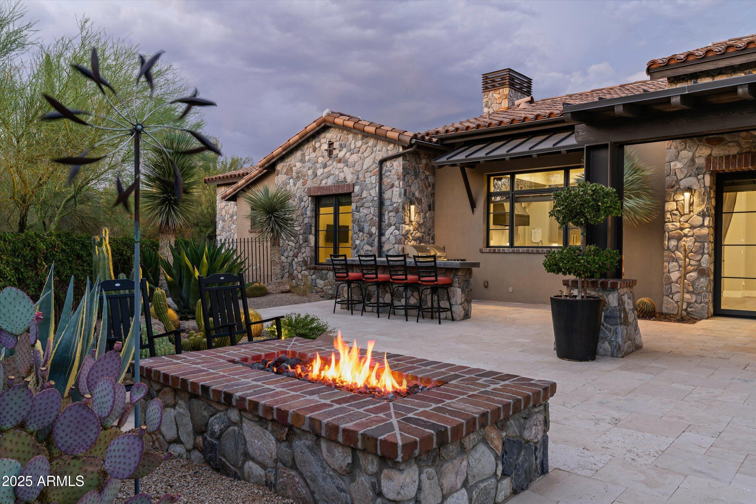 ESTANCIA - Residential