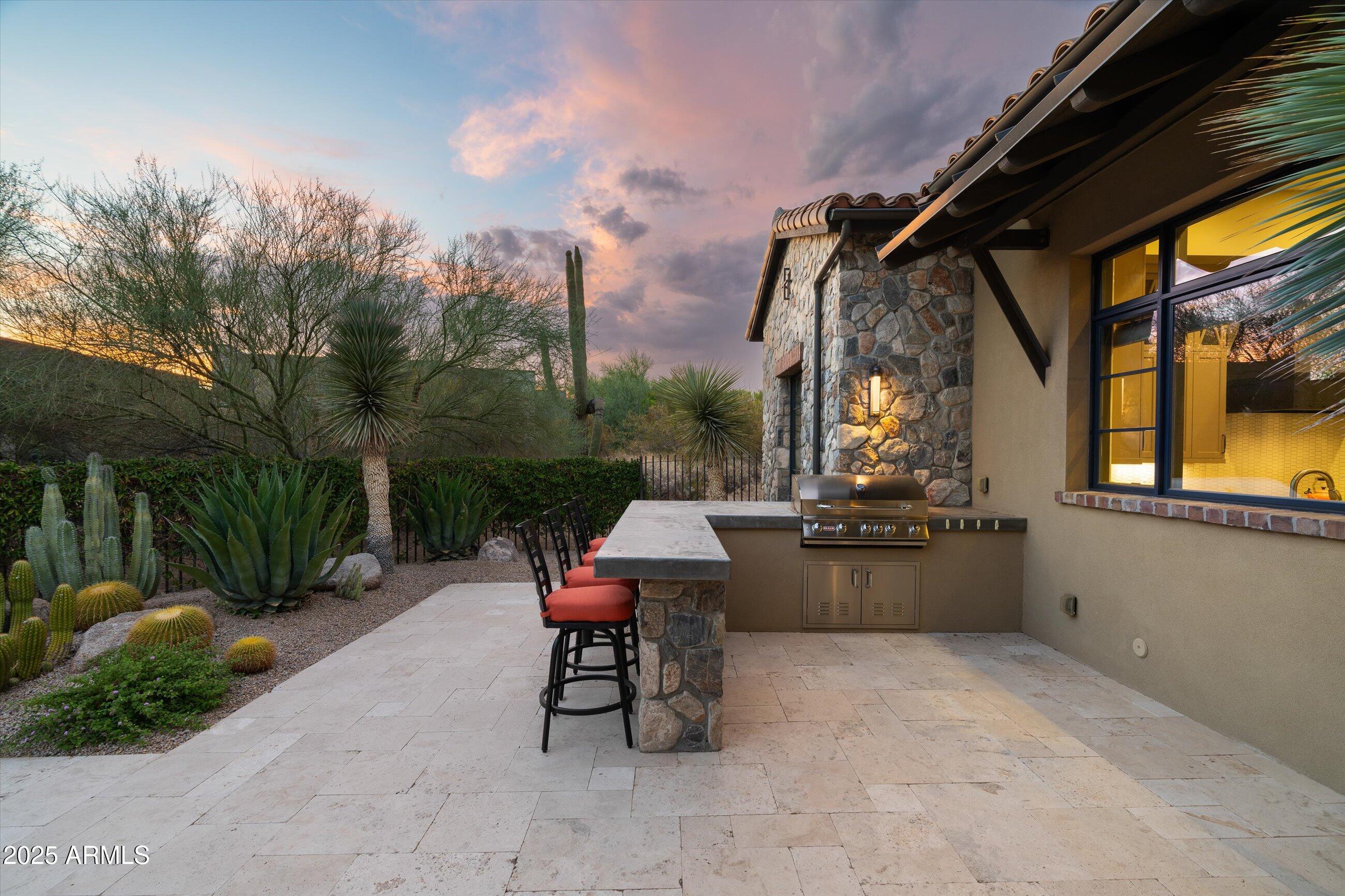 ESTANCIA - Residential