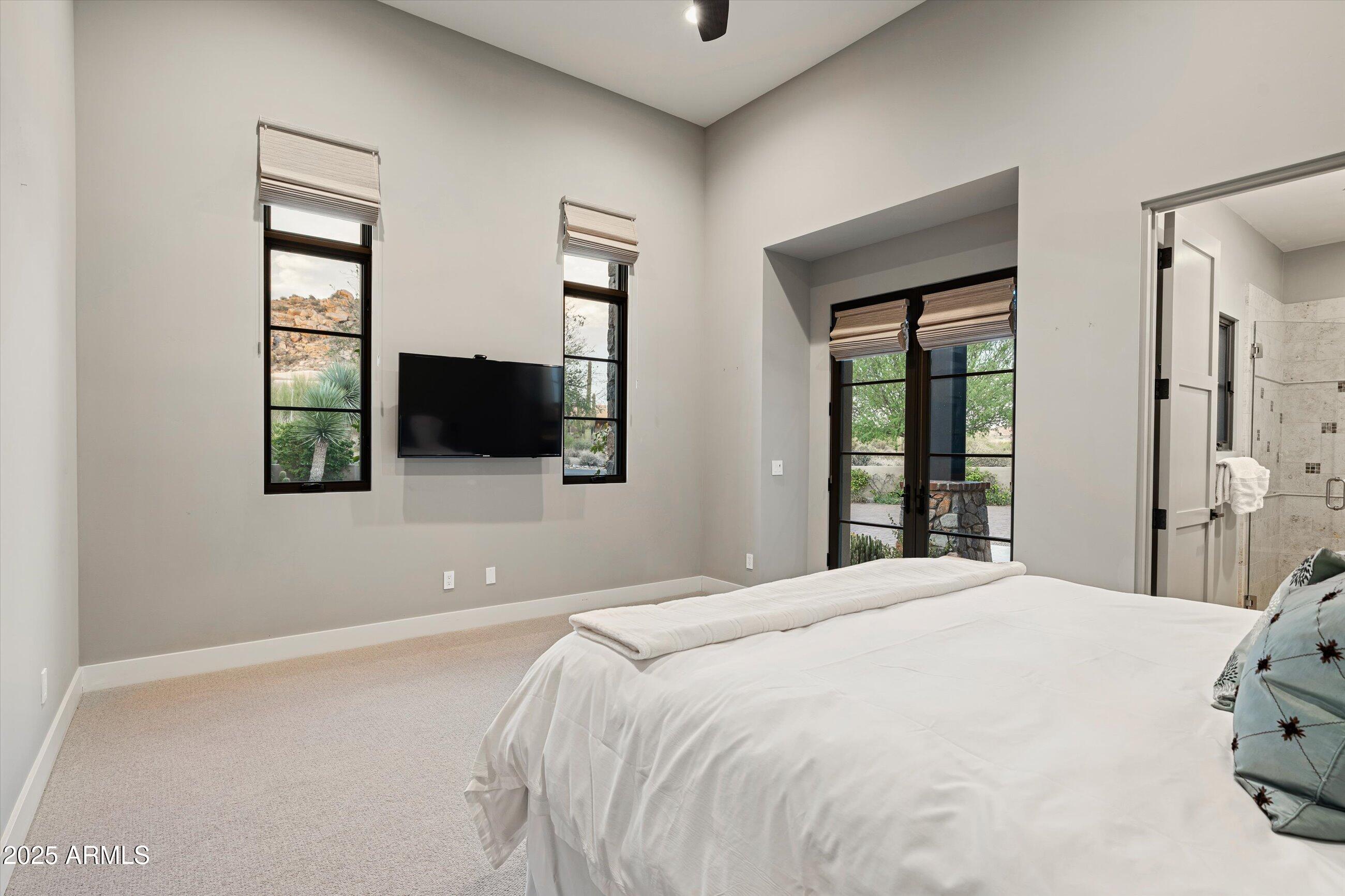 ESTANCIA - Residential