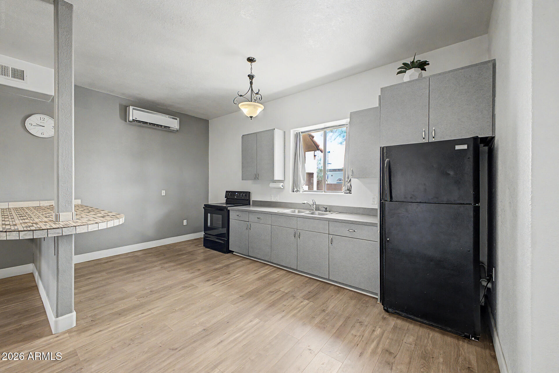 M&B - Residential