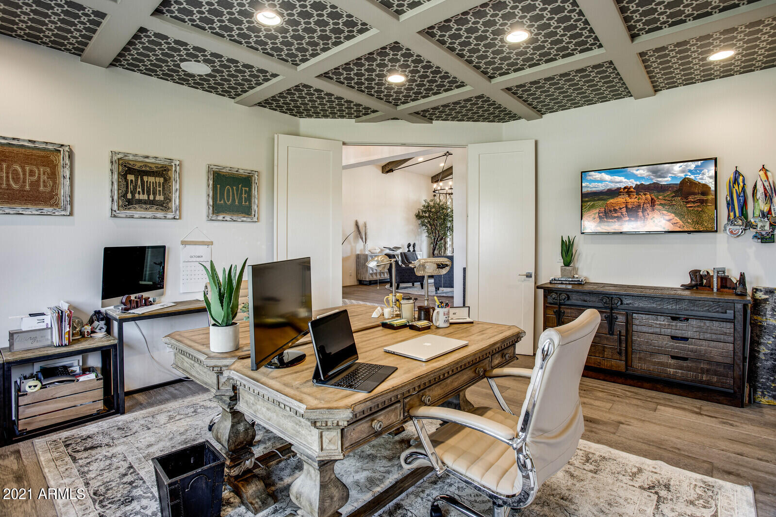 VISTA ACRES - Residential