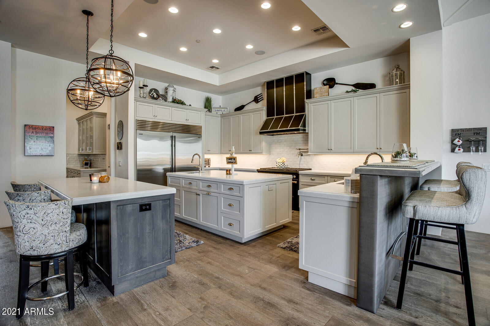 VISTA ACRES - Residential