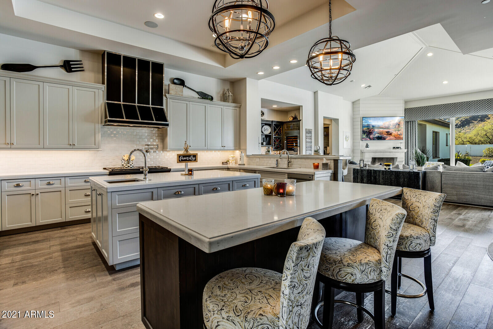 VISTA ACRES - Residential