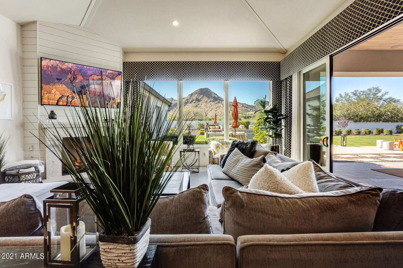 VISTA ACRES - Residential