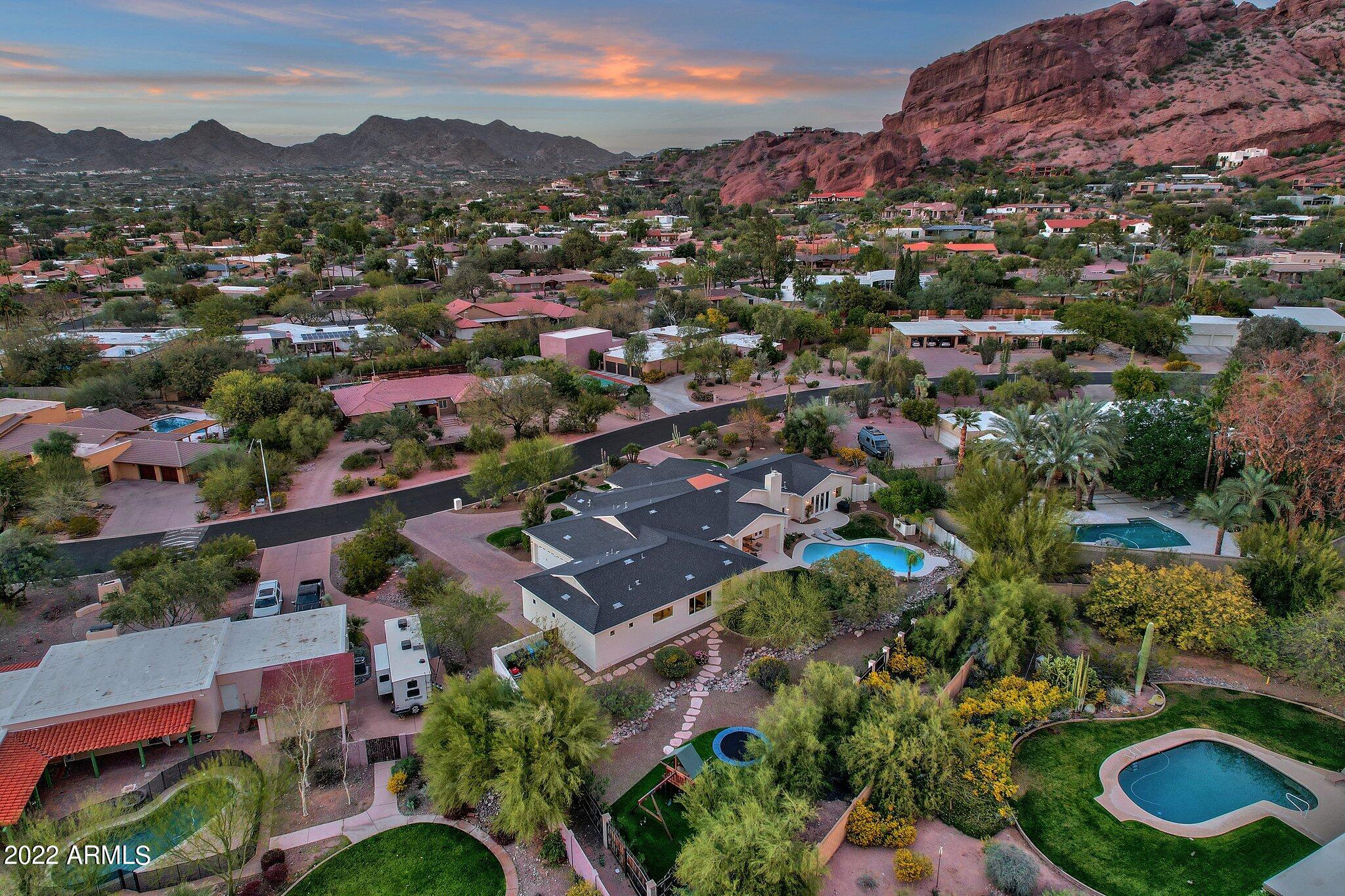 CAMELBACK SIERRA - Residential