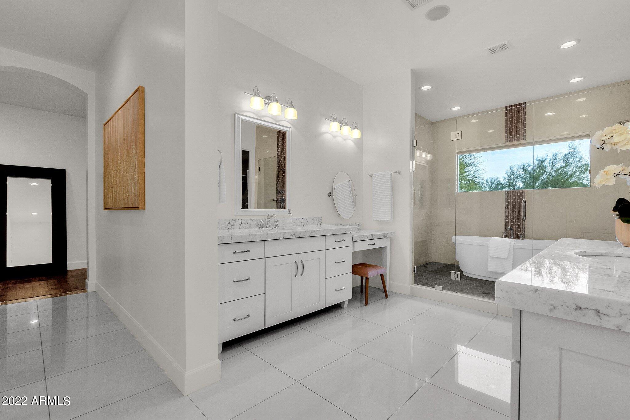 CAMELBACK SIERRA - Residential
