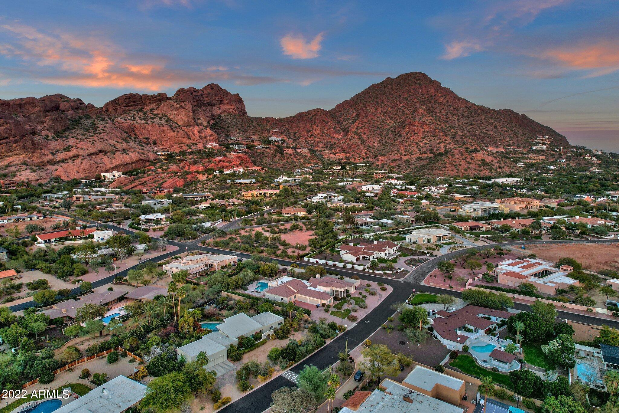 CAMELBACK SIERRA - Residential