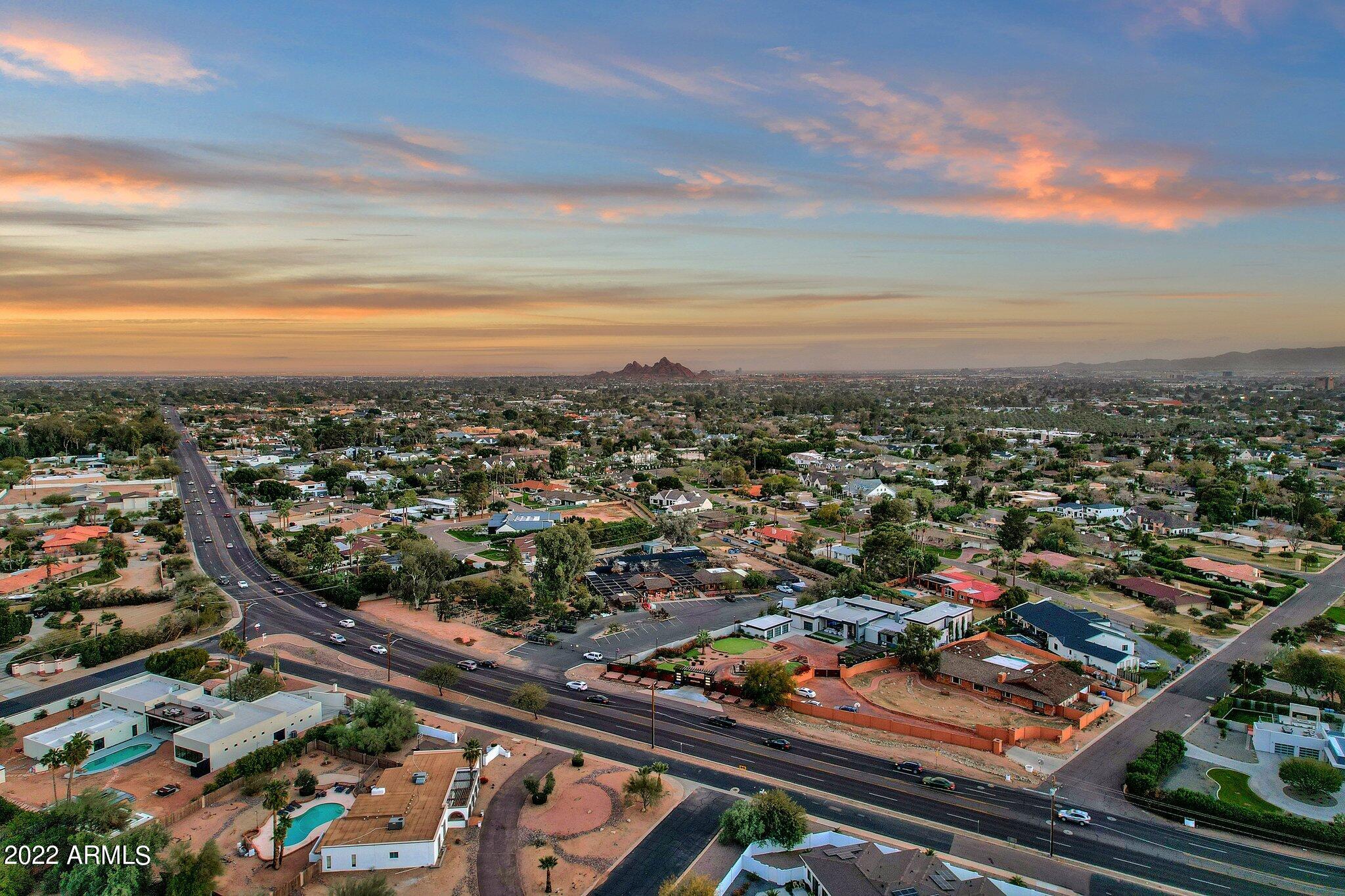 CAMELBACK SIERRA - Residential
