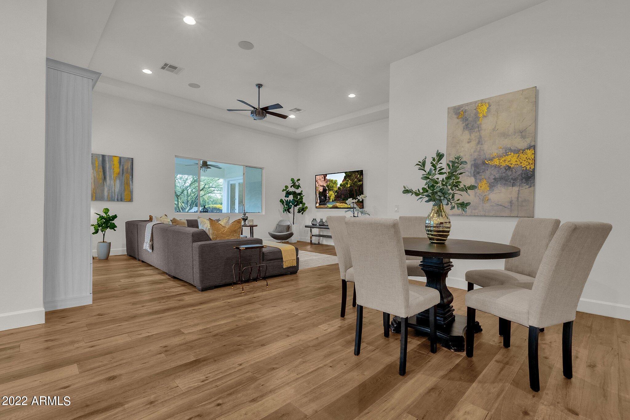 CAMELBACK SIERRA - Residential