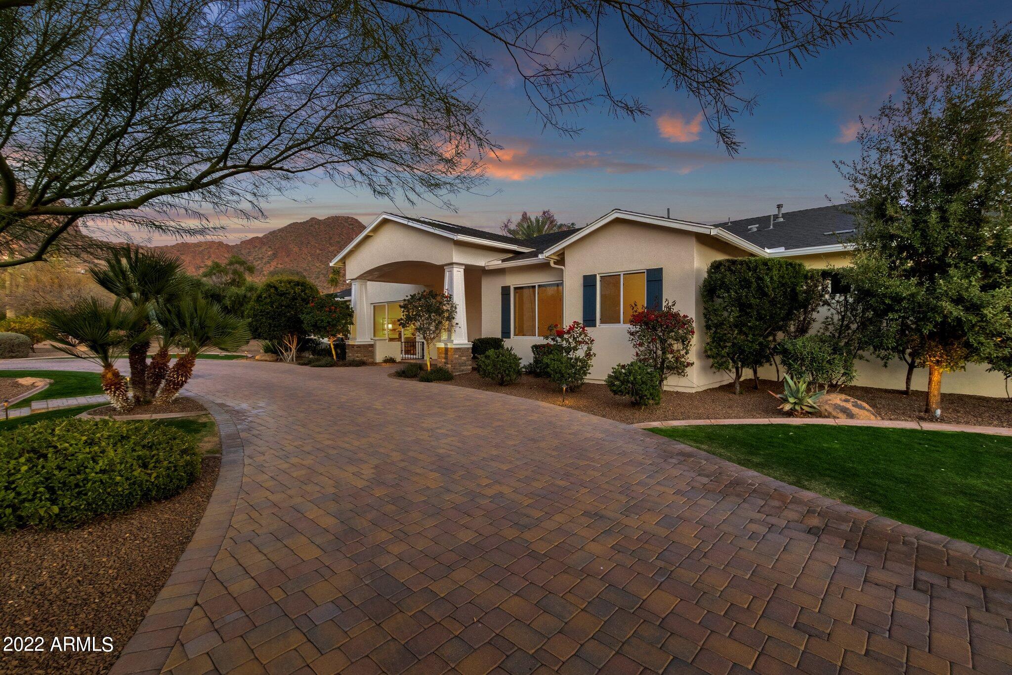 CAMELBACK SIERRA - Residential