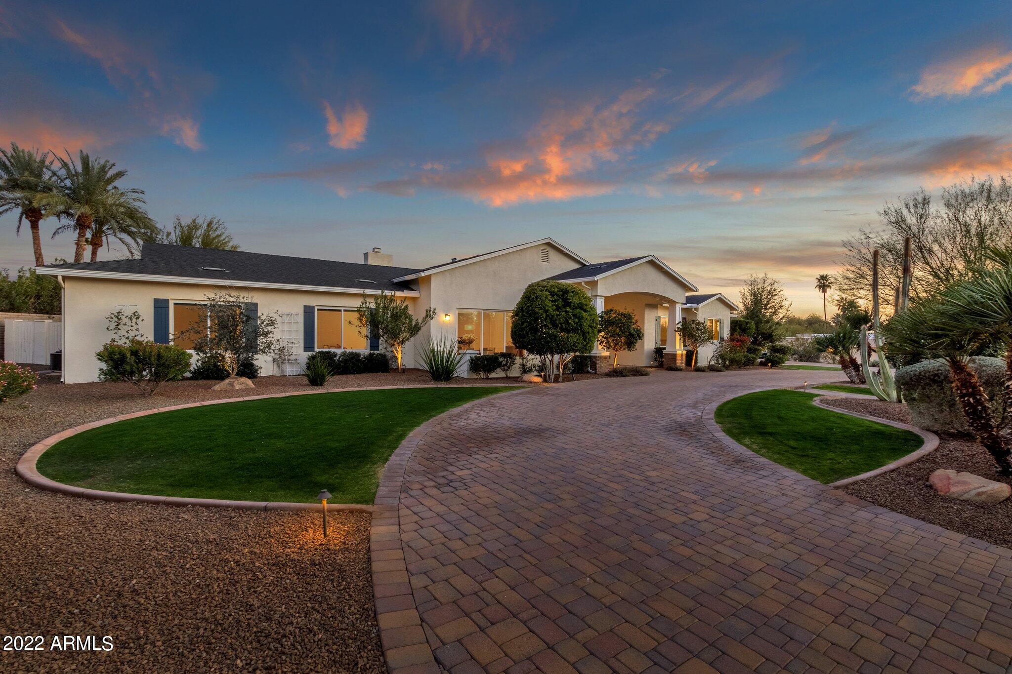 CAMELBACK SIERRA - Residential