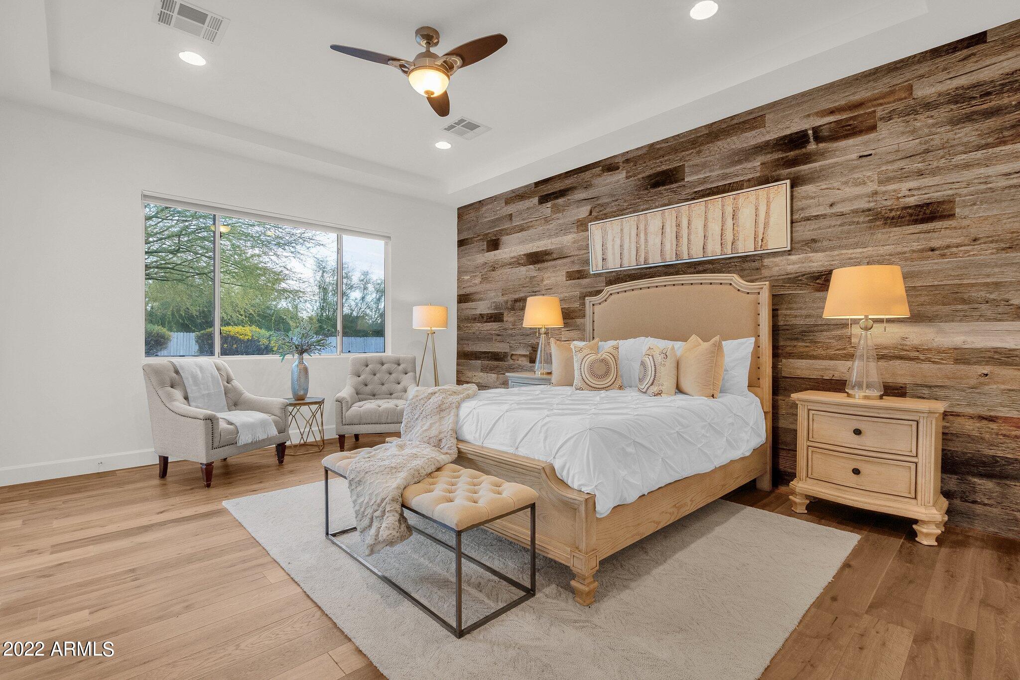CAMELBACK SIERRA - Residential