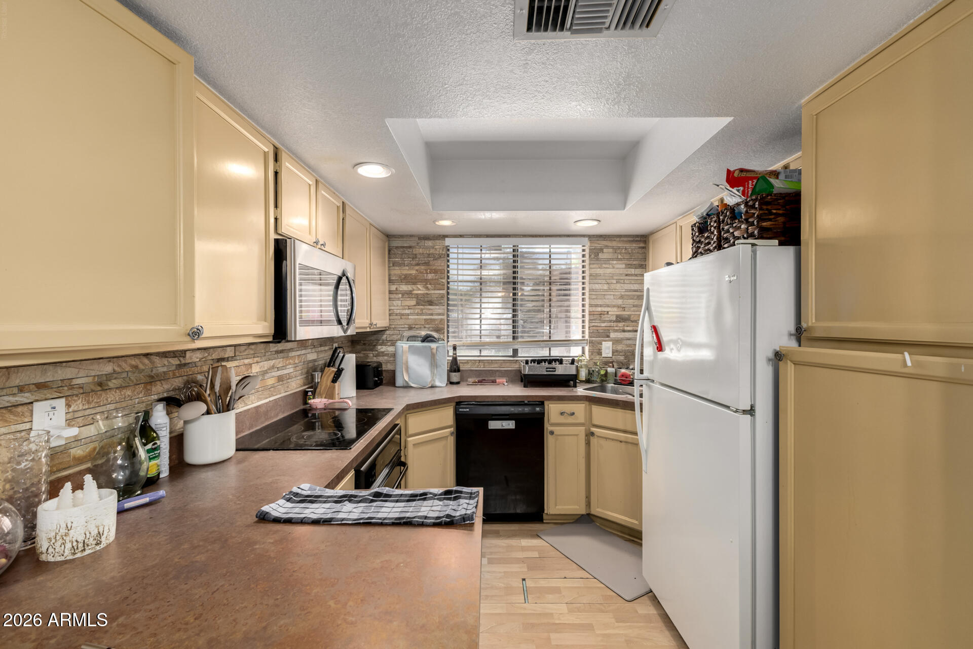 PAPAGO PARK VILLAGE TRACT A - Residential