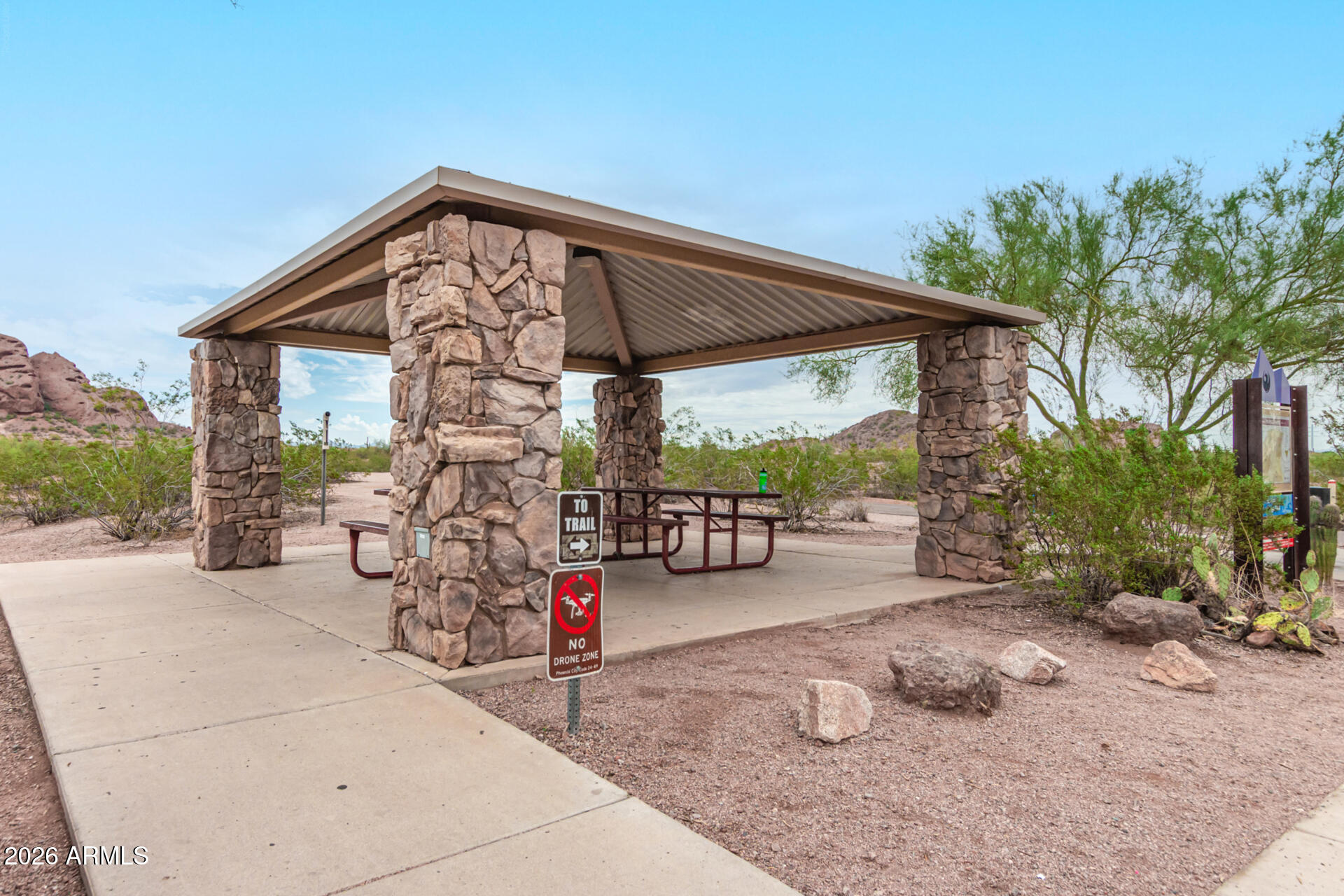 PAPAGO PARK VILLAGE TRACT A - Residential