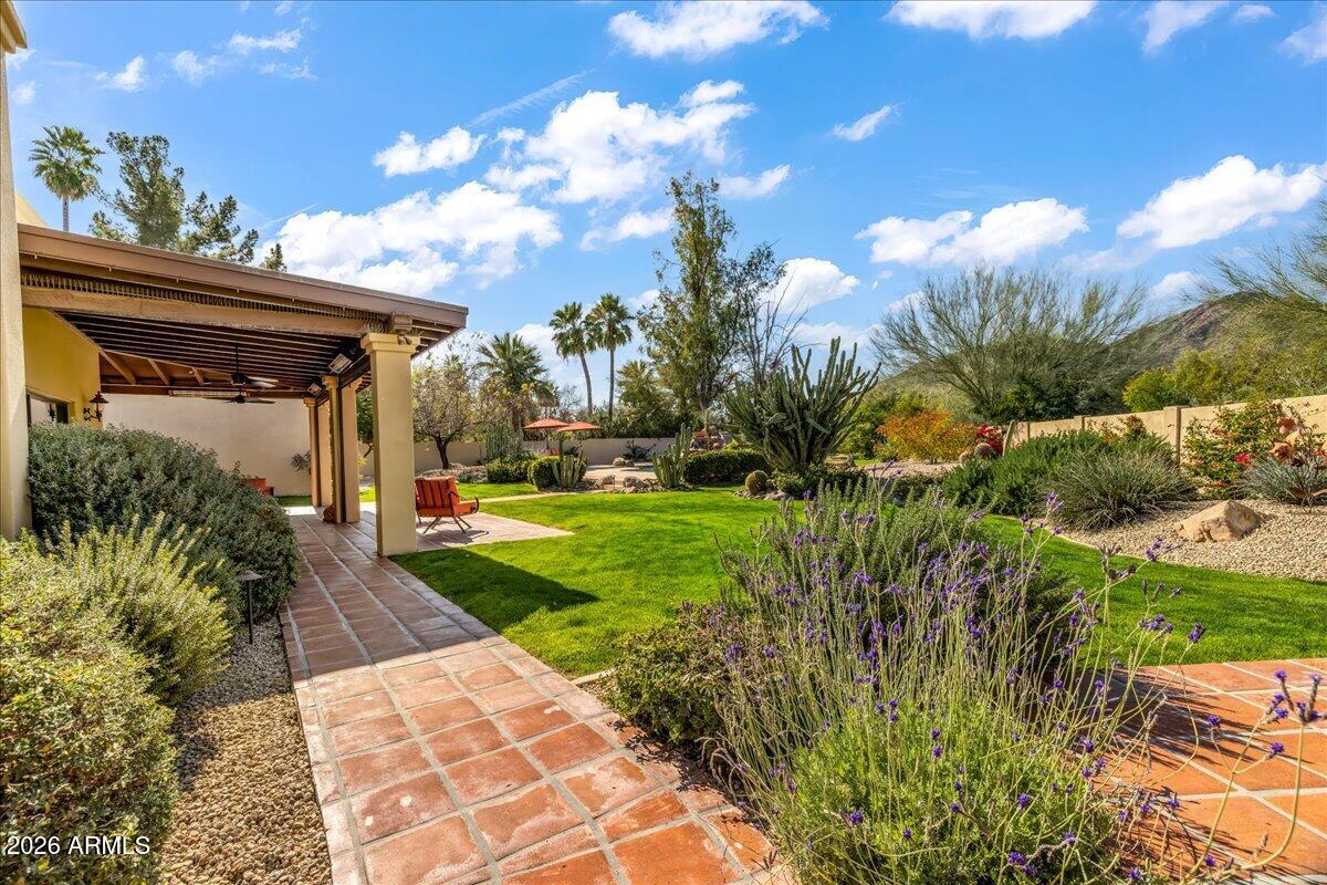 TIERRA DEL PARAISO - Residential
