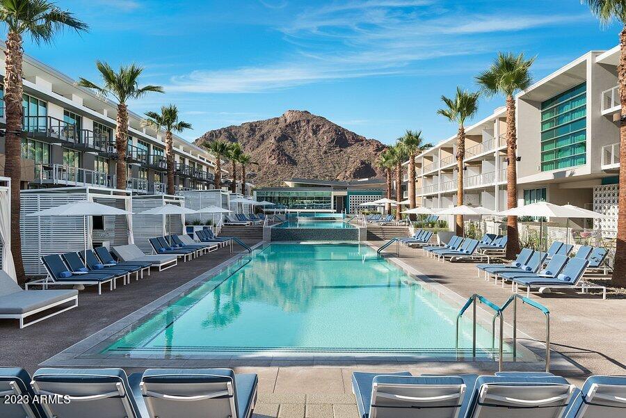 VILLAS AT MOUNTAIN SHADOWS CONDOMINIUMS - Residential
