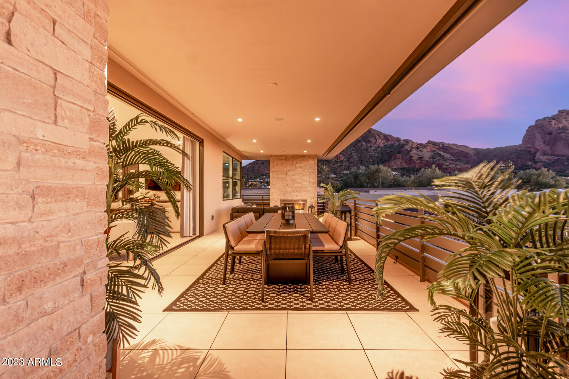 VILLAS AT MOUNTAIN SHADOWS CONDOMINIUMS - Residential