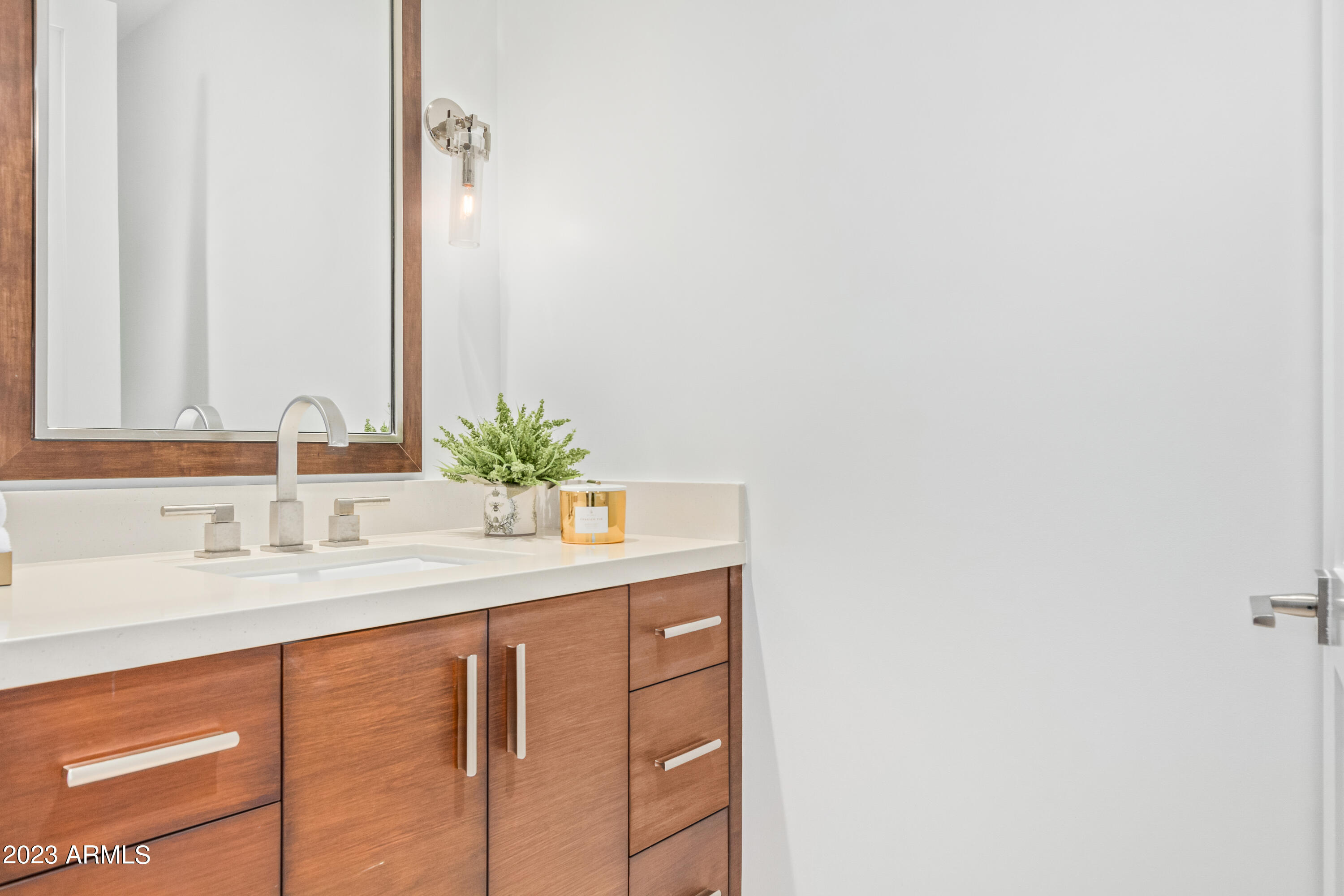 VILLAS AT MOUNTAIN SHADOWS CONDOMINIUMS - Residential