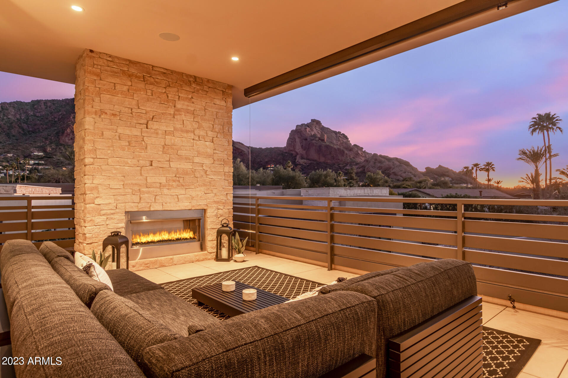 VILLAS AT MOUNTAIN SHADOWS CONDOMINIUMS - Residential