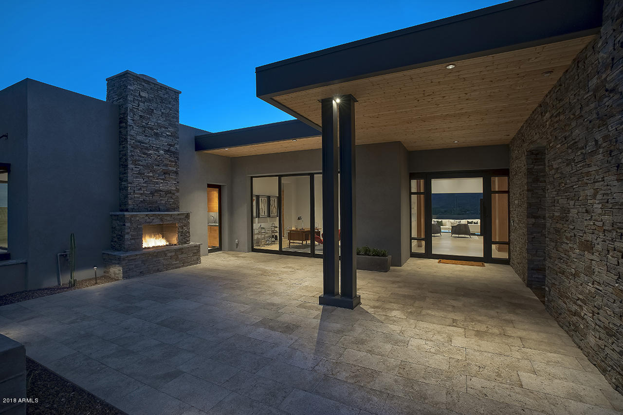 DESERT MOUNTAIN - Residential