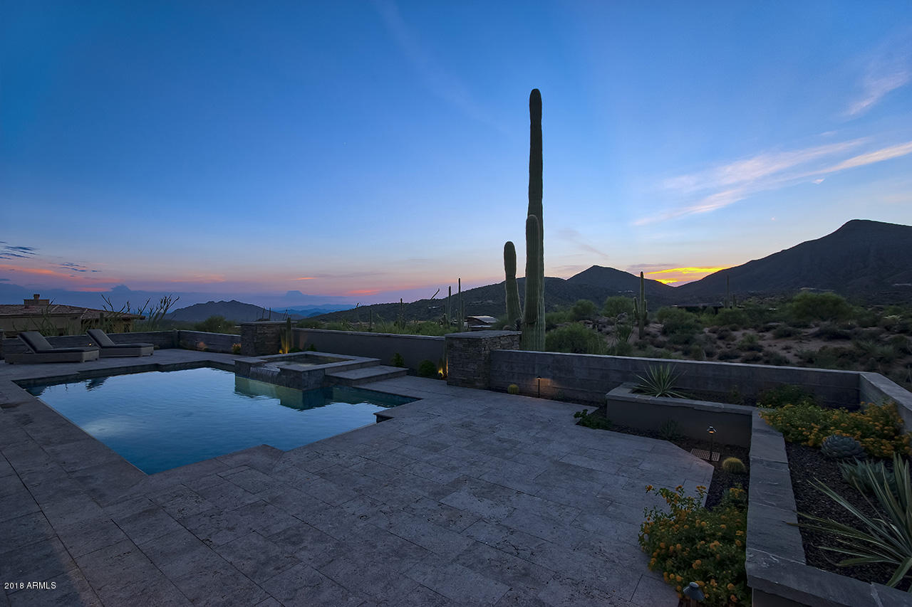 DESERT MOUNTAIN - Residential