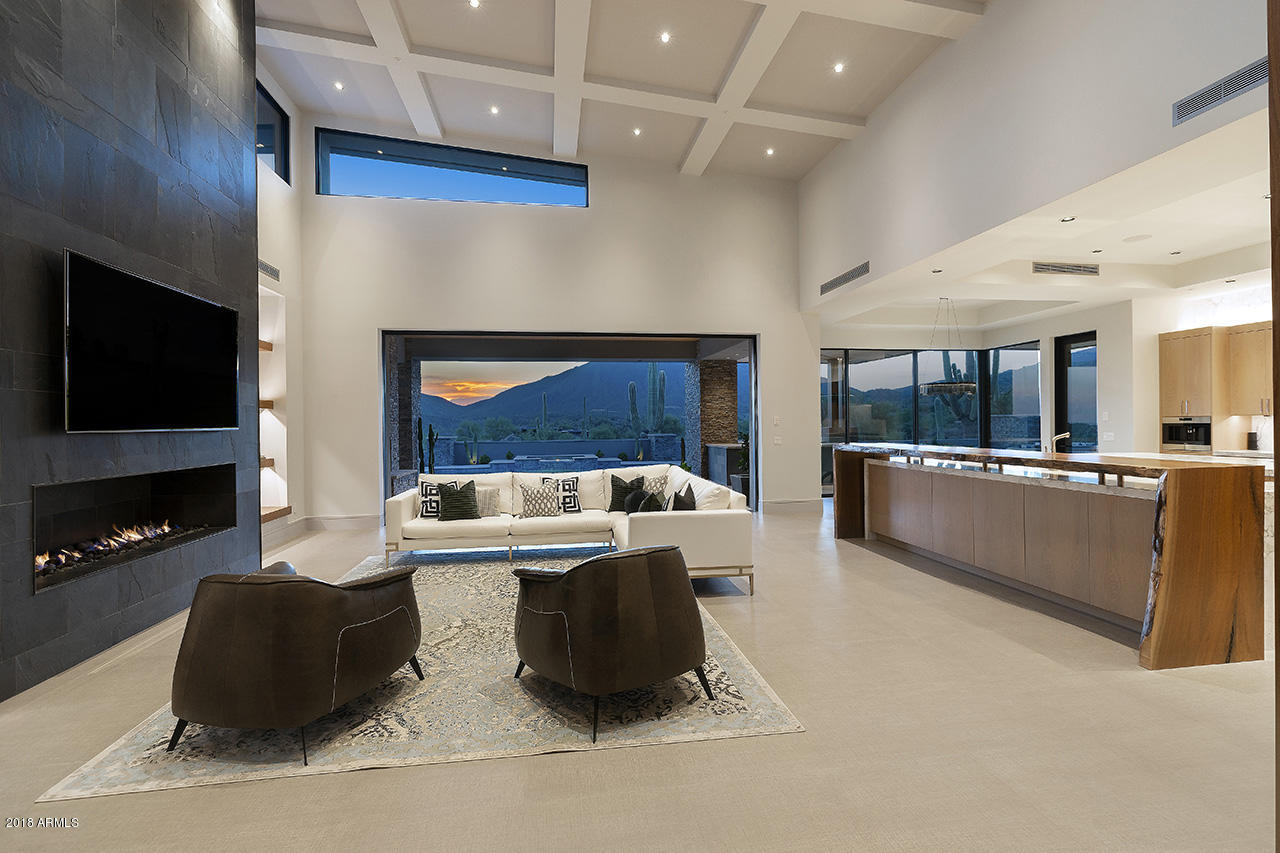 DESERT MOUNTAIN - Residential